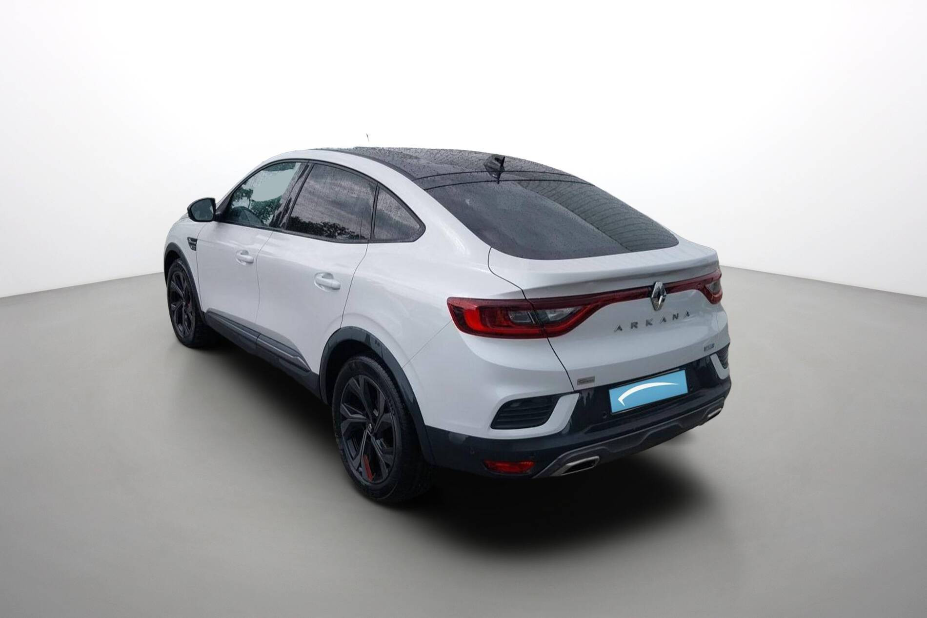 Vente en ligne Renault Arkana  E-Tech hybride 145 au prix de 20 490 €