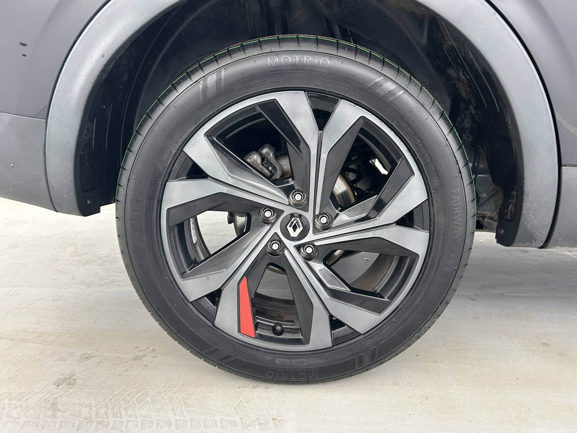 Vente en ligne Renault Arkana  TCe 140 EDC FAP - 21B au prix de 19 990 €