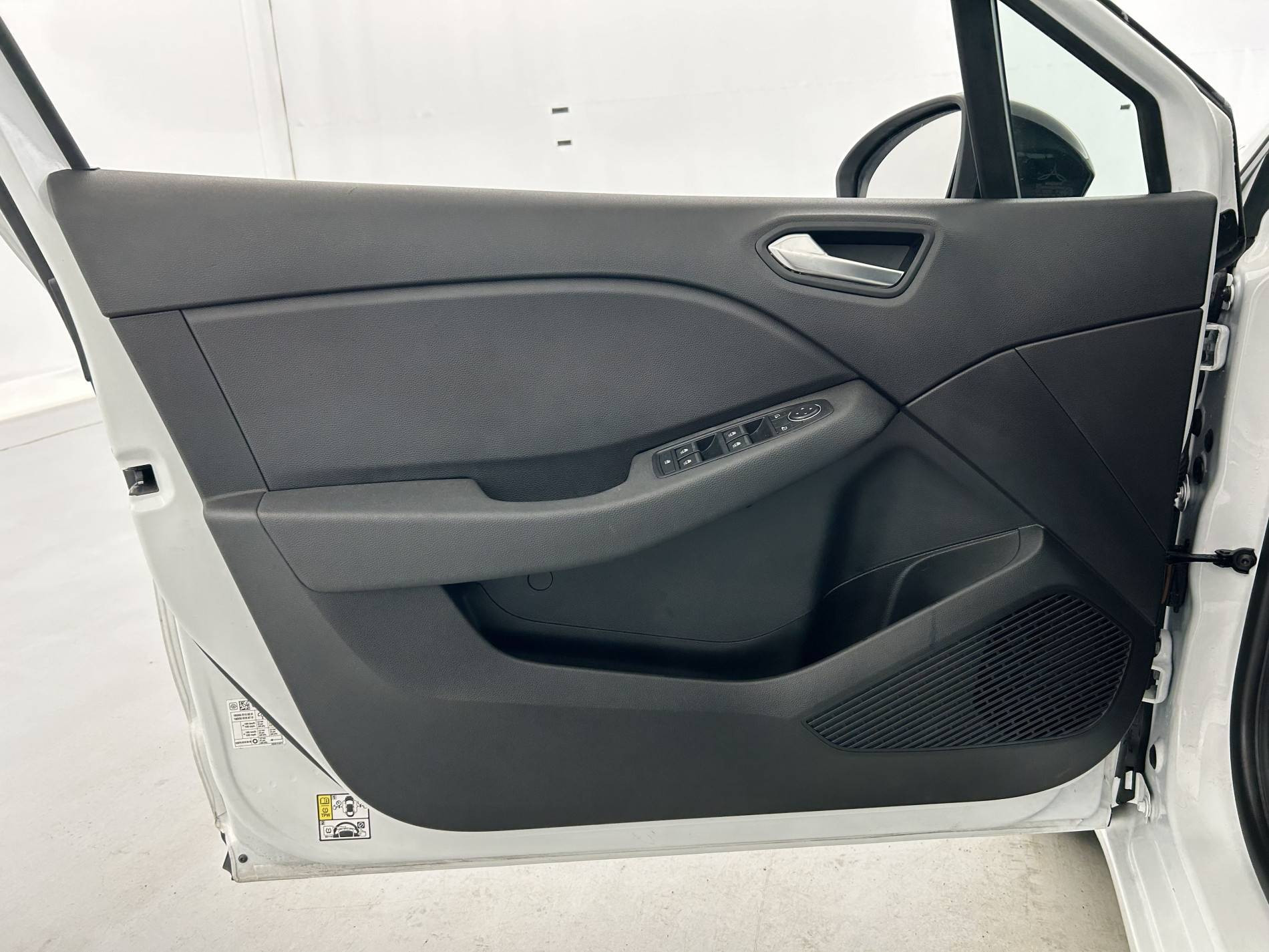 Vente en ligne Renault Clio 5 Clio E-Tech full hybrid 145 ch GSR2 au prix de 19 990 €