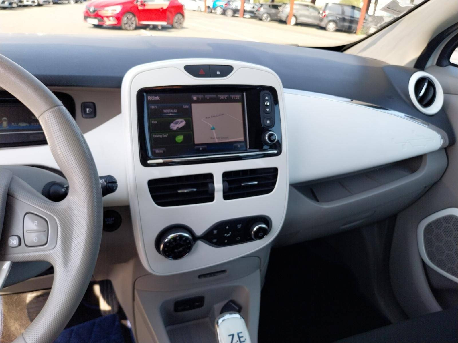 Vente en ligne Renault Zoé  - Achat intégral au prix de 8 000 €