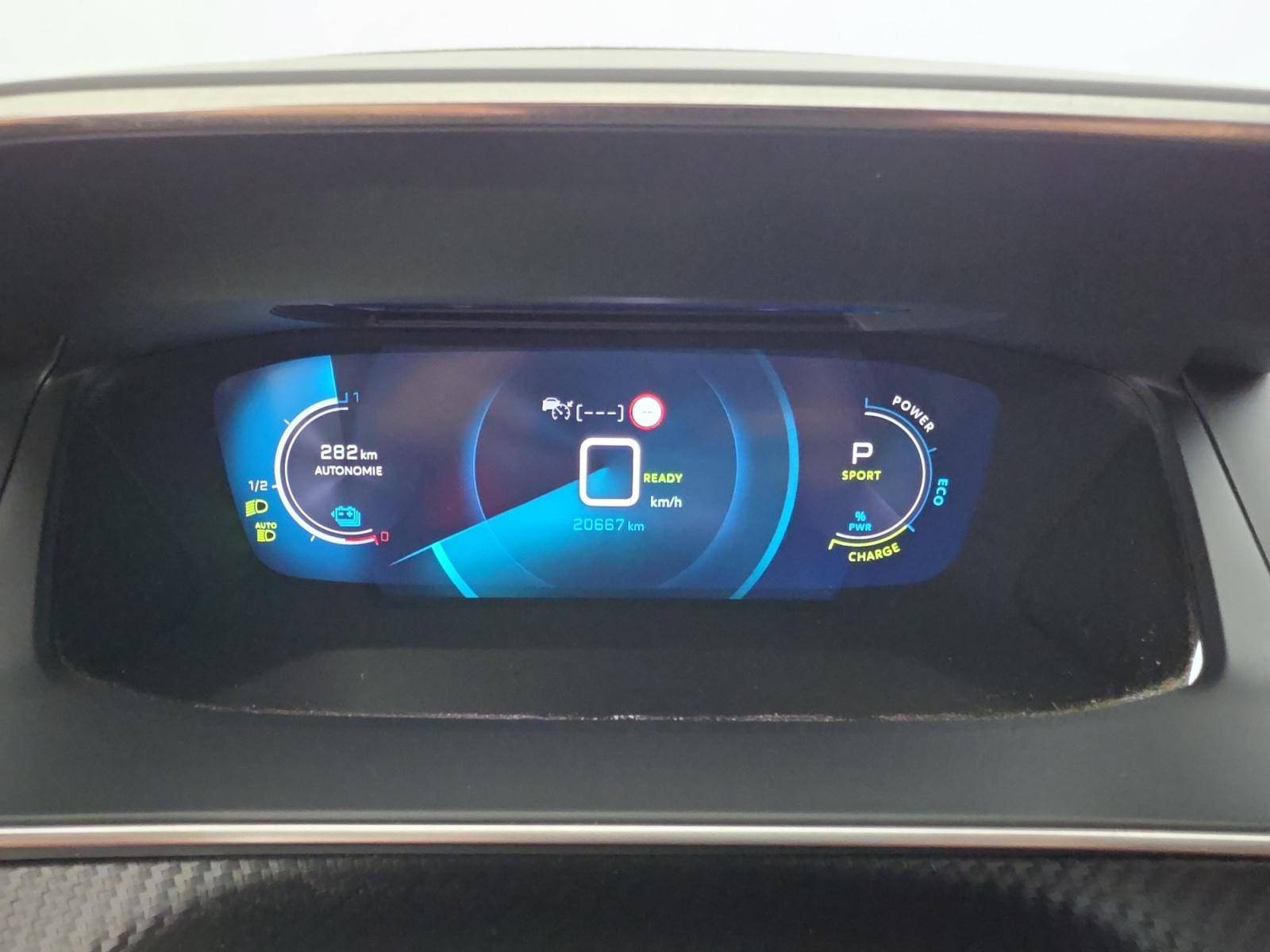Vente en ligne Peugeot E-208  50 kWh 136ch au prix de 16 490 €