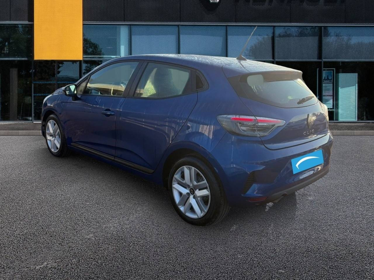 Vente en ligne Renault Clio 5 Clio TCe 90 au prix de 15 990 €