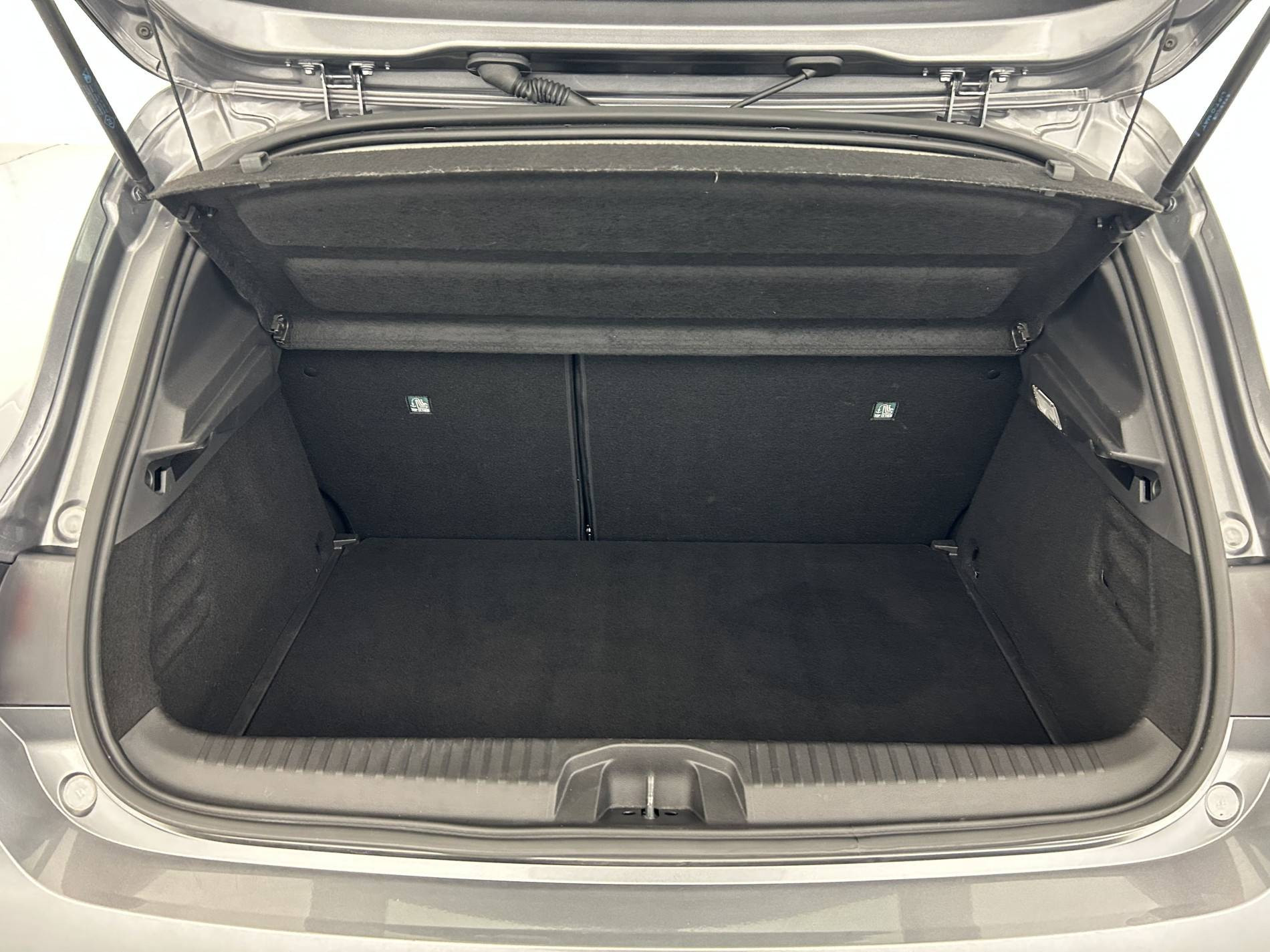 Vente en ligne Renault Clio 5 Clio TCe 90 au prix de 13 980 €