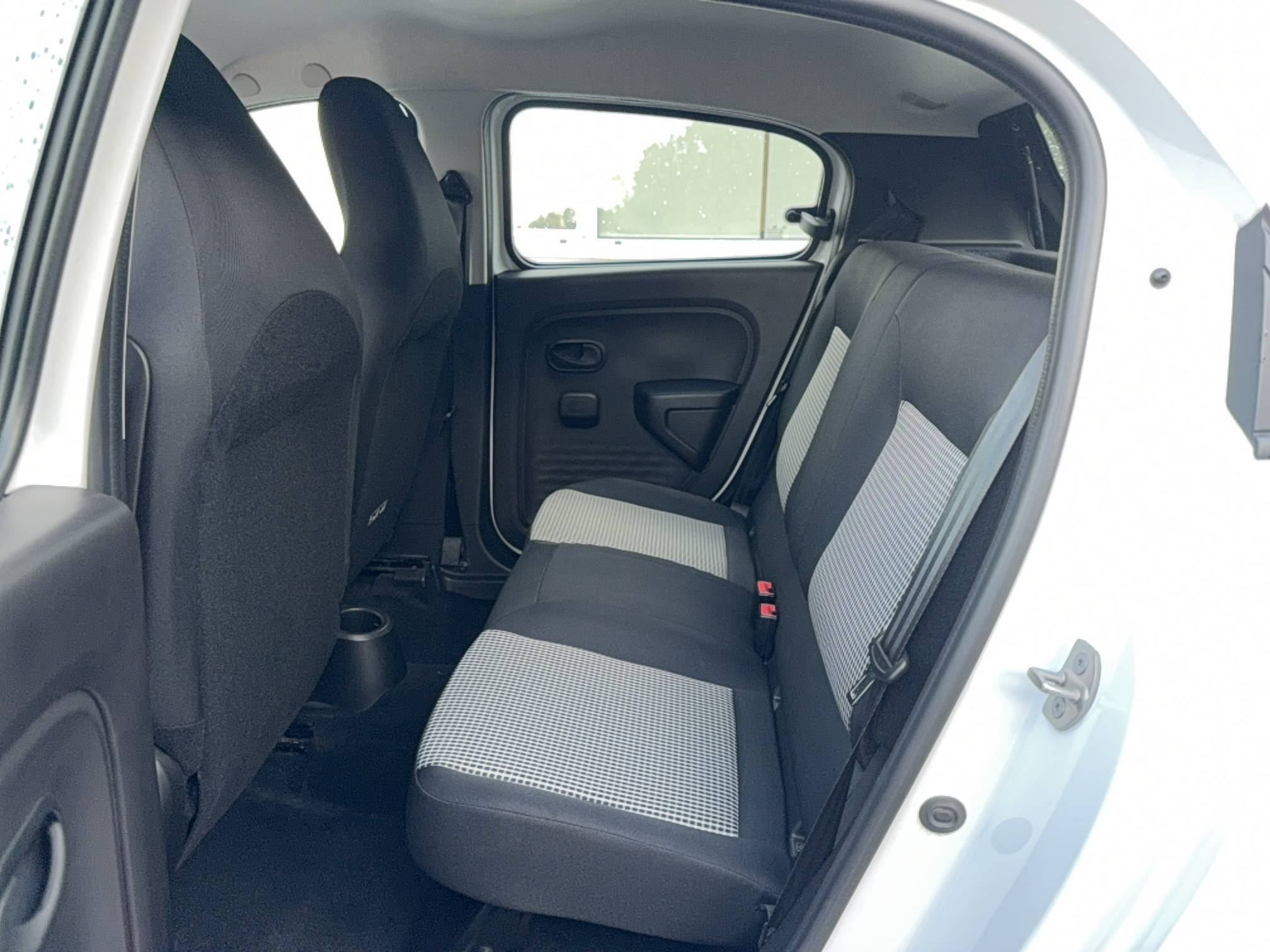 Vente en ligne Renault Twingo Electrique Twingo III E-Tech au prix de 12 990 €