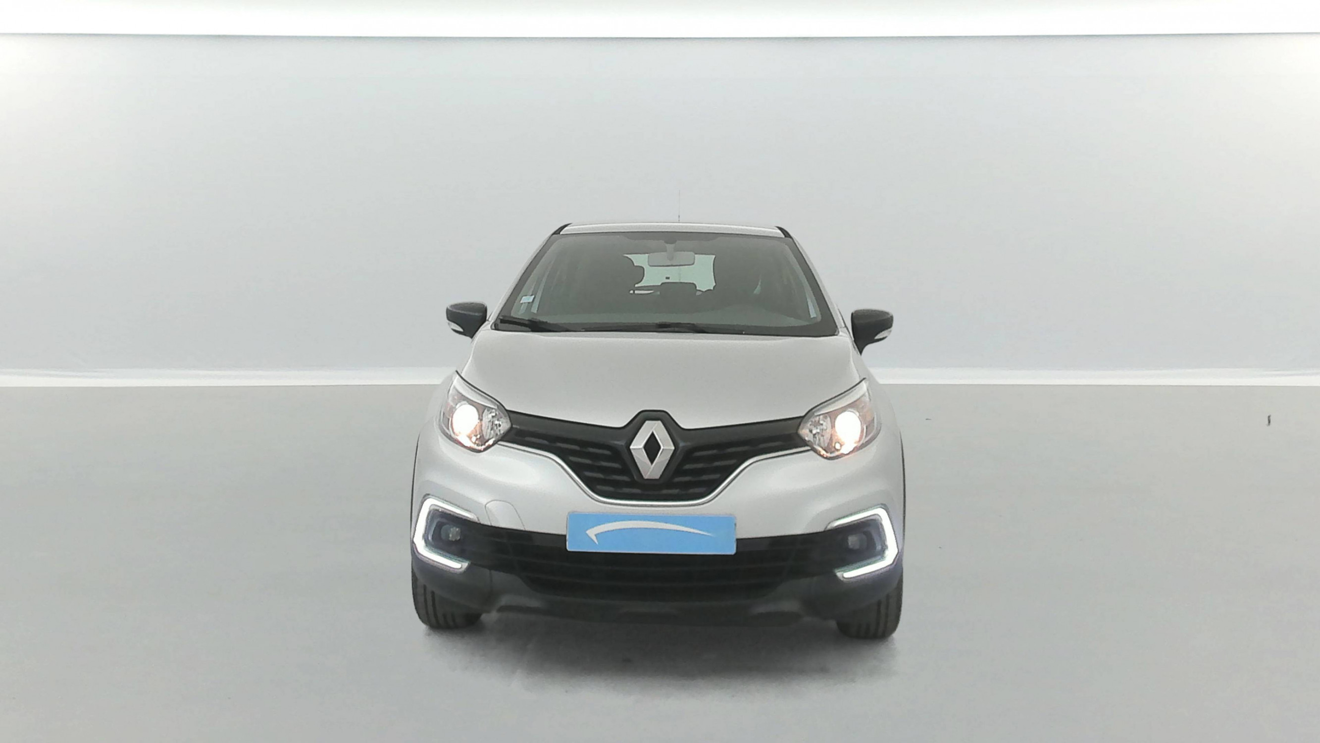 Vente en ligne Renault Captur Captur TCe 90 - 19 au prix de 11 990 €