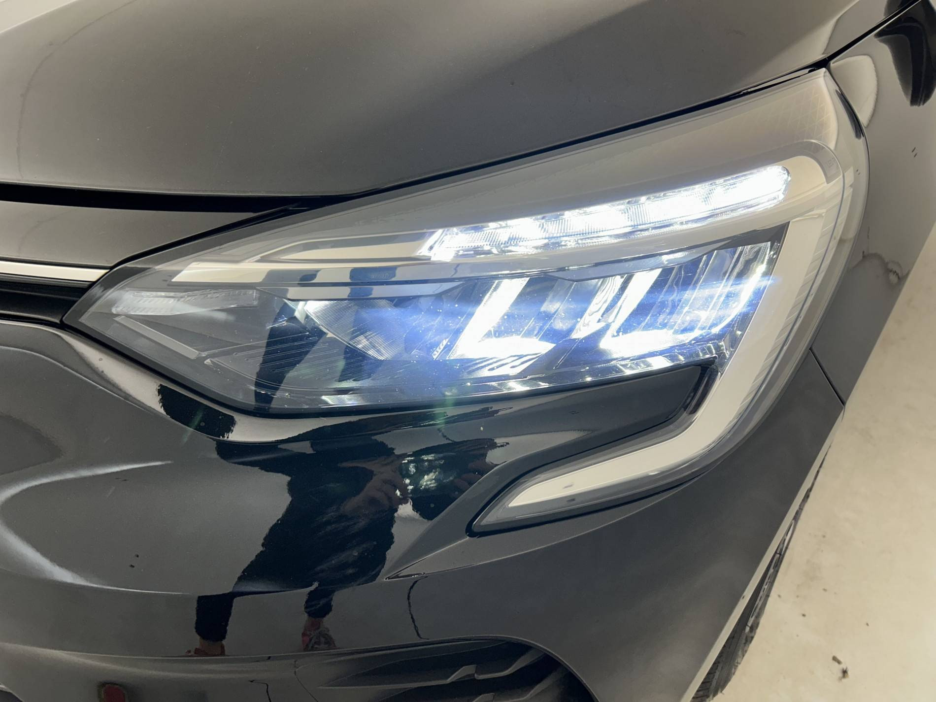 Vente en ligne Renault Clio 5 Clio TCe 90 au prix de 13 190 €