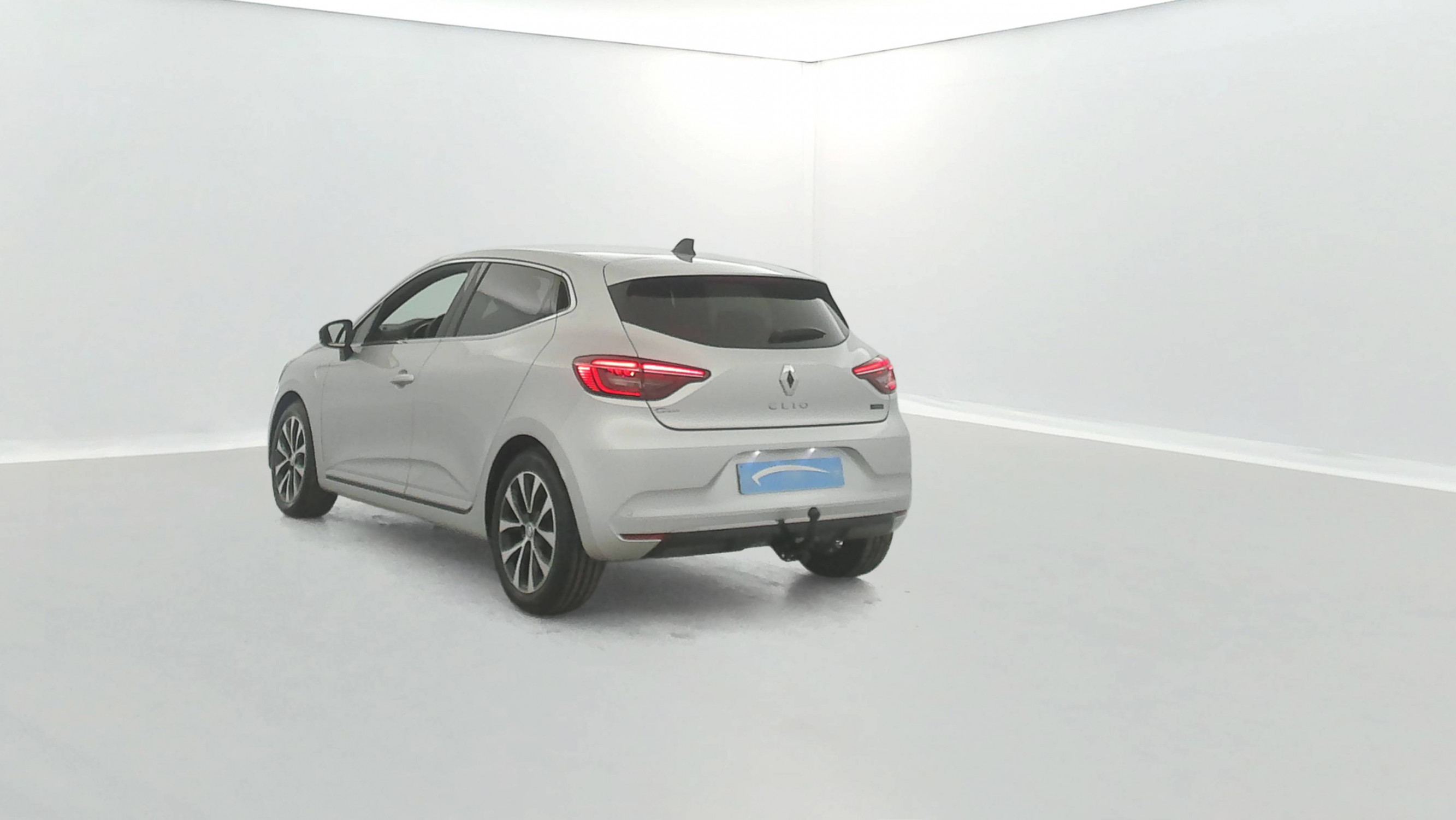 Vente en ligne Renault Clio 5 Clio E-Tech full hybrid 145 au prix de 18 890 €