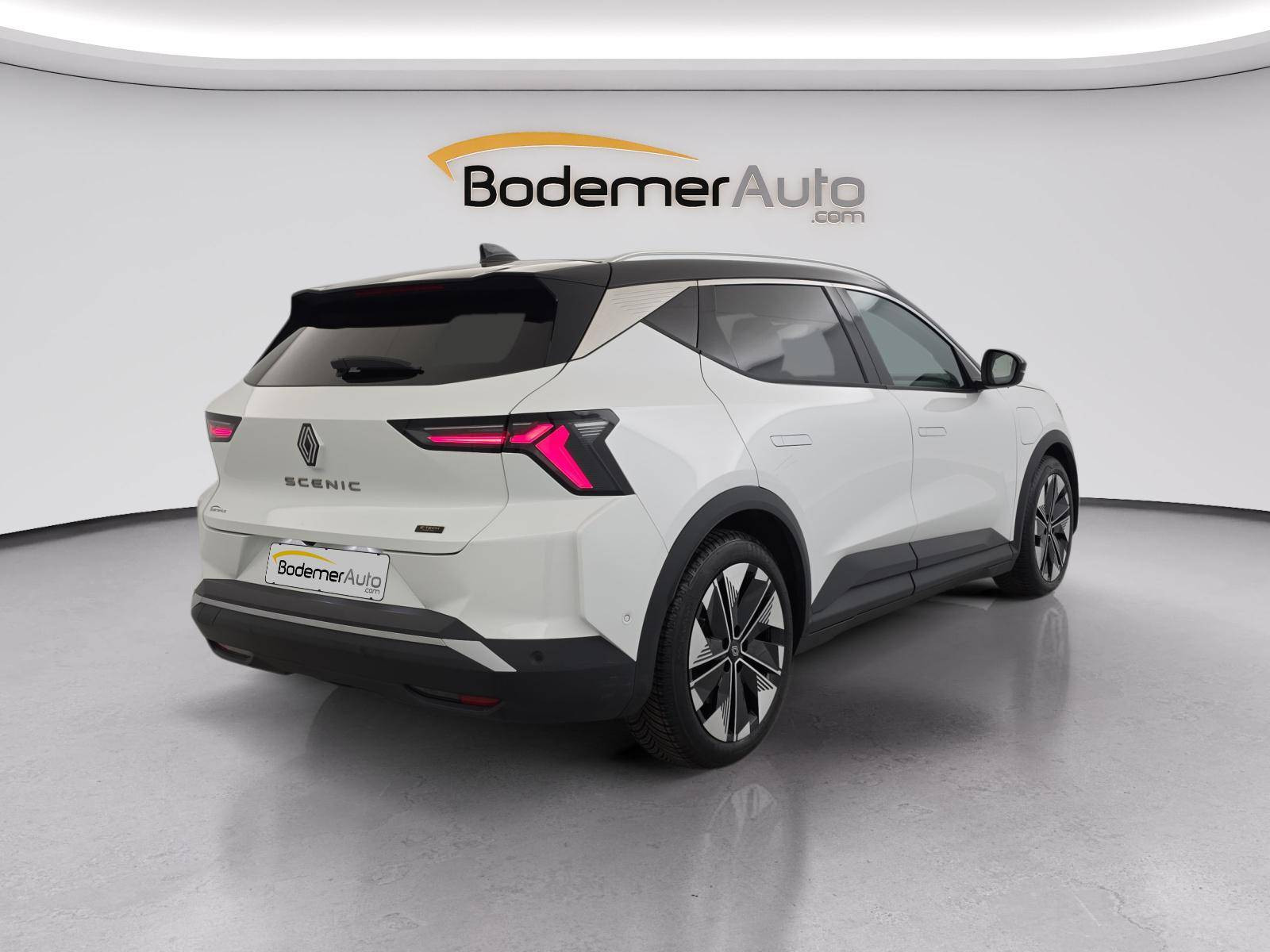 Vente en ligne Renault Scenic E-Tech Scenic E-Tech électrique 220 ch grande autonomie au prix de 32 000 €
