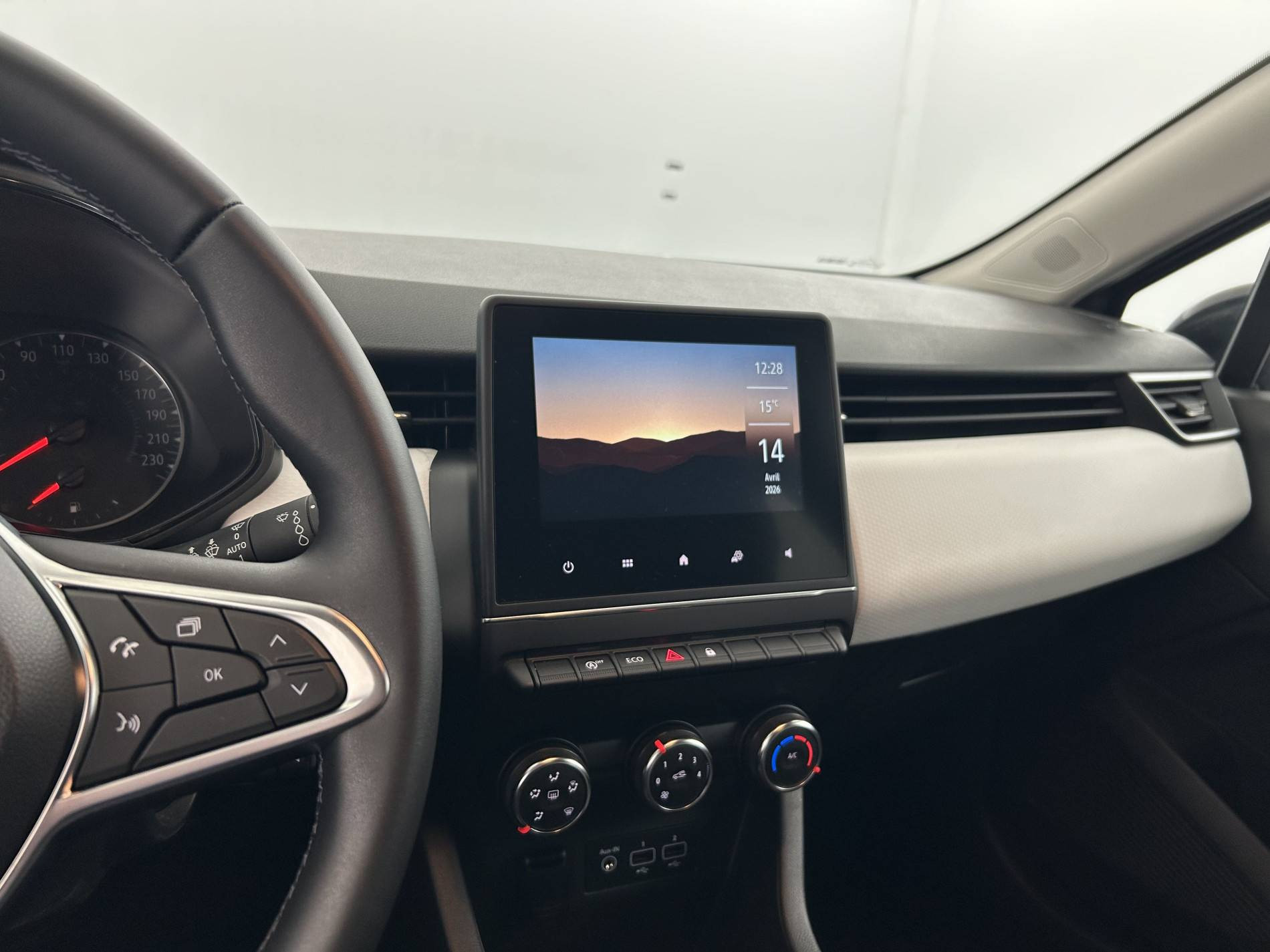 Vente en ligne Renault Clio 5 Clio TCe 90 au prix de 14 990 €