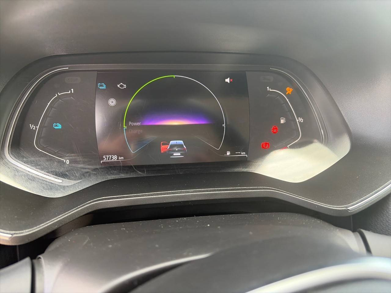 Vente en ligne Renault Clio 5 Clio E-Tech 140 - 21N au prix de 14 790 €