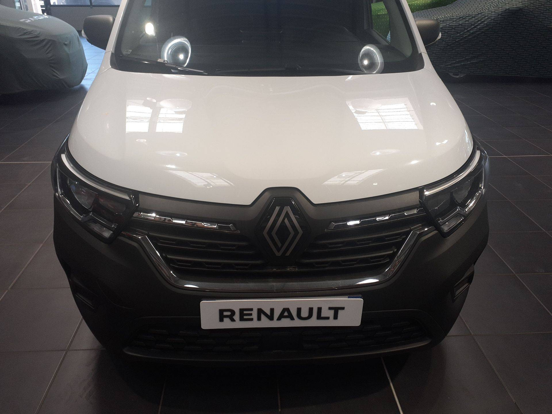 Vente en ligne Renault Kangoo Van  TOLE L1 BLUE DCI 95 AUTO au prix de 24 265 €