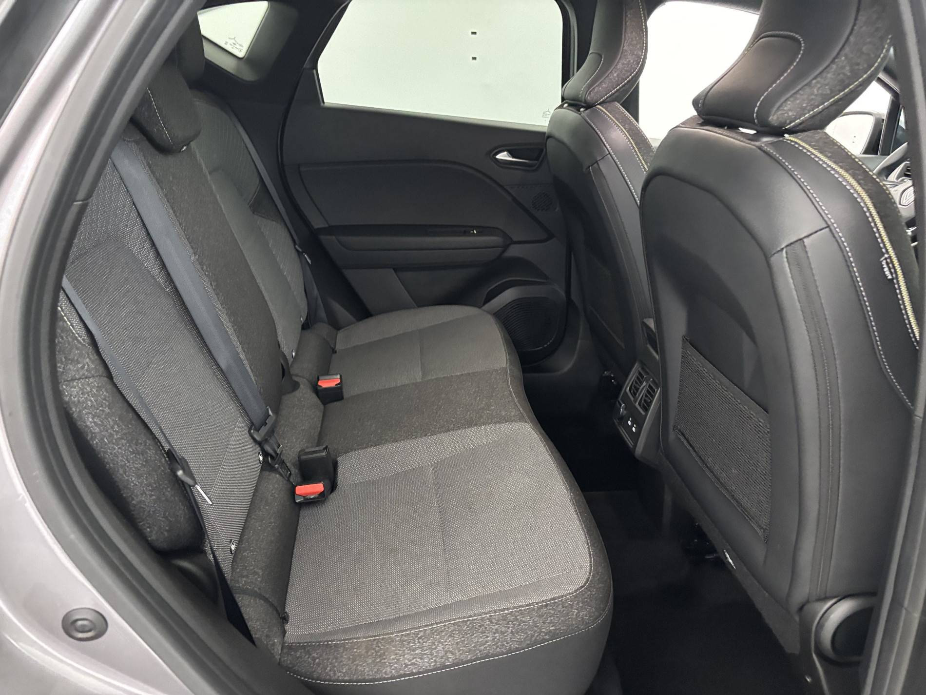 Vente en ligne Renault Captur  E-Tech full hybrid 145 ch au prix de 24 490 €