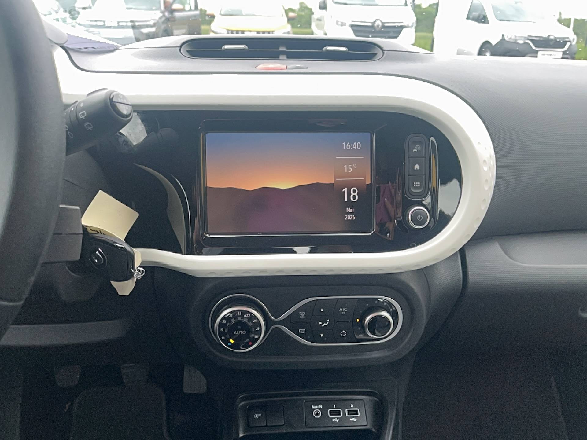 Renault Twingo 3  SCe 65 occasion de 2022 en vente à Alençon