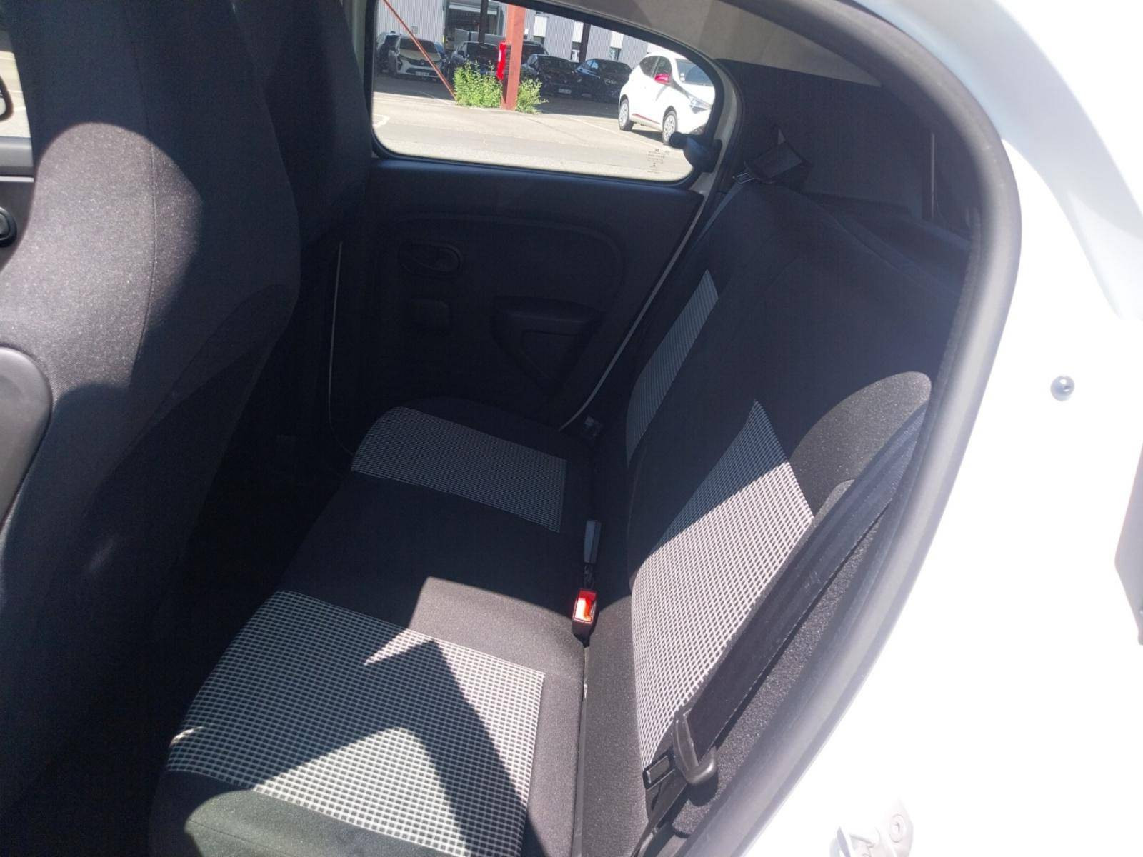 Vente en ligne Renault Twingo Electrique Twingo III E-Tech au prix de 10 990 €