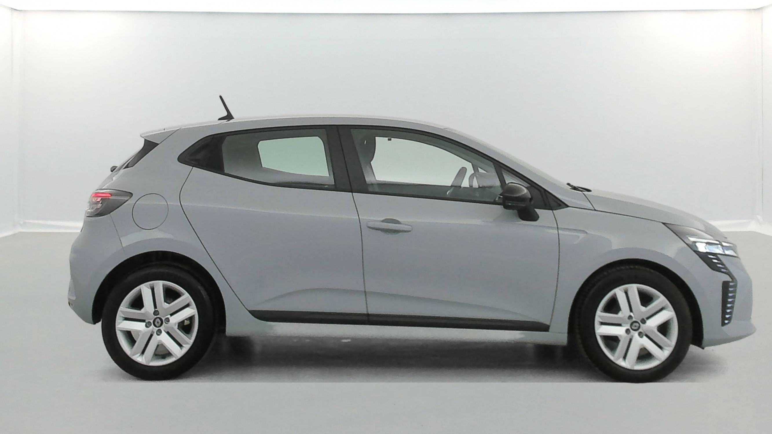 Vente en ligne Renault Clio 5 Clio TCe 90 ch GSR2 au prix de 15 490 €