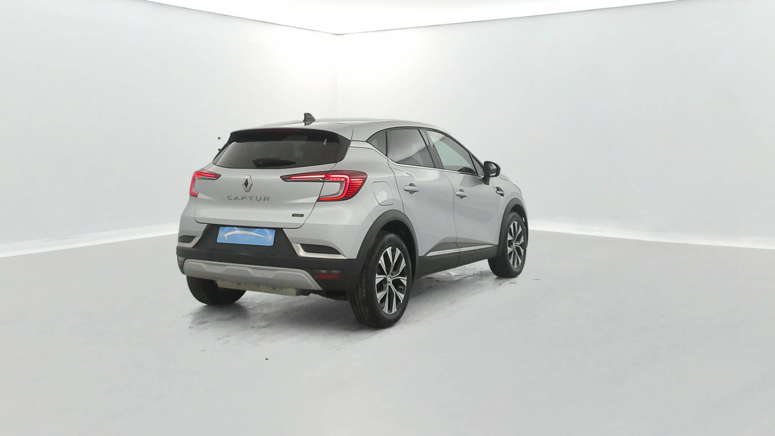 Vente en ligne Renault Captur  E-Tech hybride rechargeable 160 au prix de 20 990 €