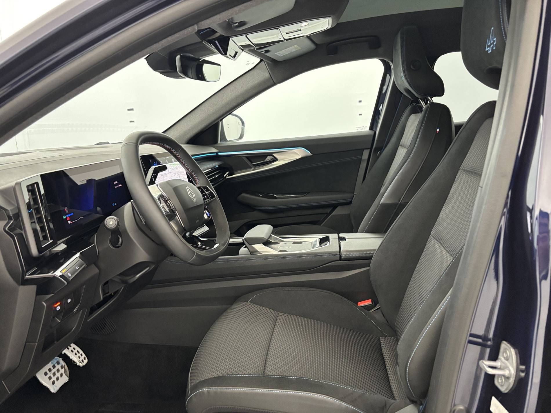 Vente en ligne Renault Espace Espace E-Tech full hybrid 200 GSR2 au prix de 36 690 €