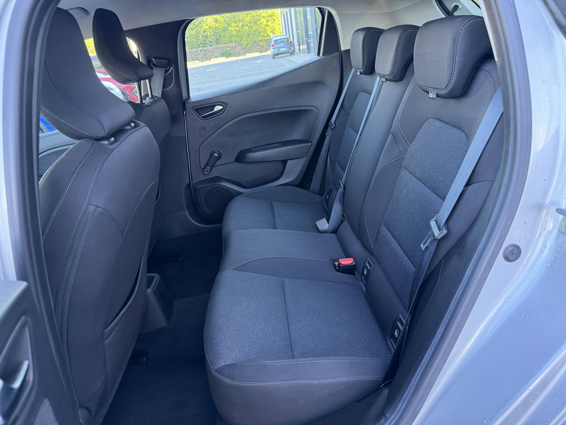 Vente en ligne Renault Clio 5 Clio TCe 90 au prix de 15 490 €
