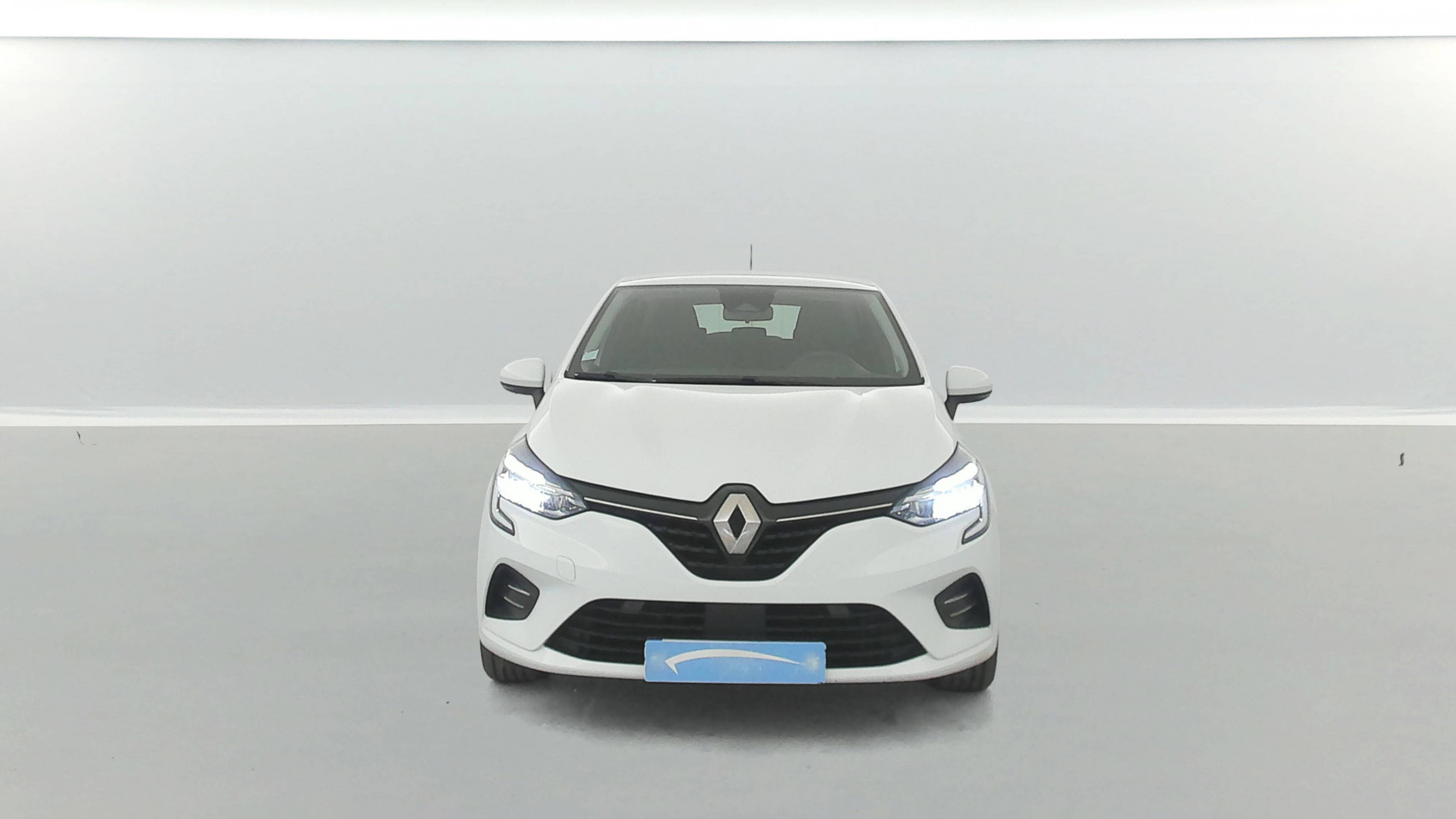 Vente en ligne Renault Clio 5 Clio E-Tech 140 - 21N au prix de 14 990 €