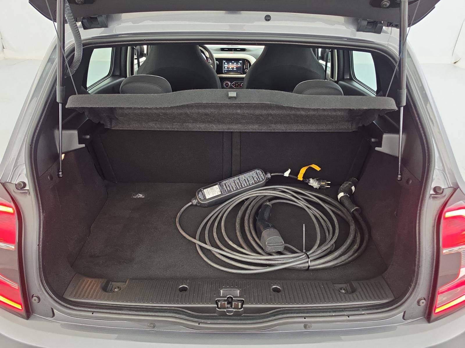 Vente en ligne Renault Twingo Electrique Twingo III E-Tech au prix de 14 890 €