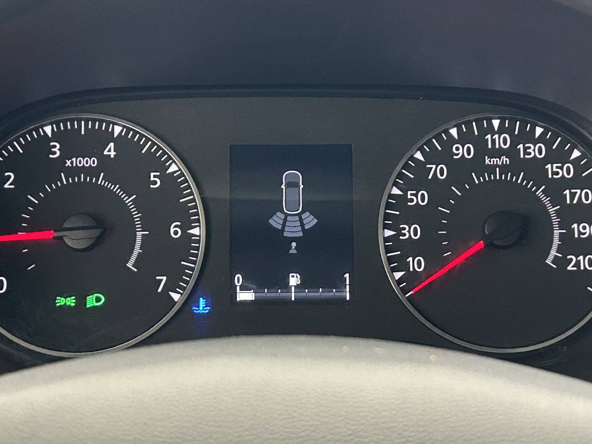 Vente en ligne Renault Master Fourgon MASTER FGN TRAC F3500 L2H2 BLUE DCI 135 au prix de 23 790 €