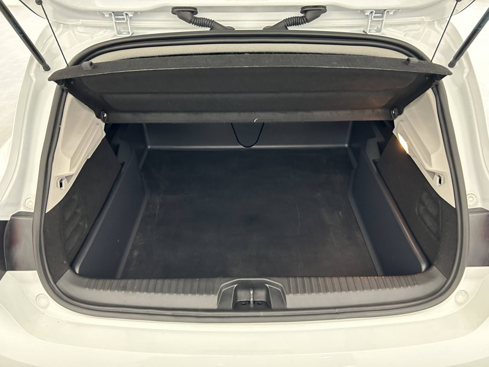 Vente en ligne Renault Clio 5 CLIO SOCIETE E-TECH 140 - 21 au prix de 13 990 €