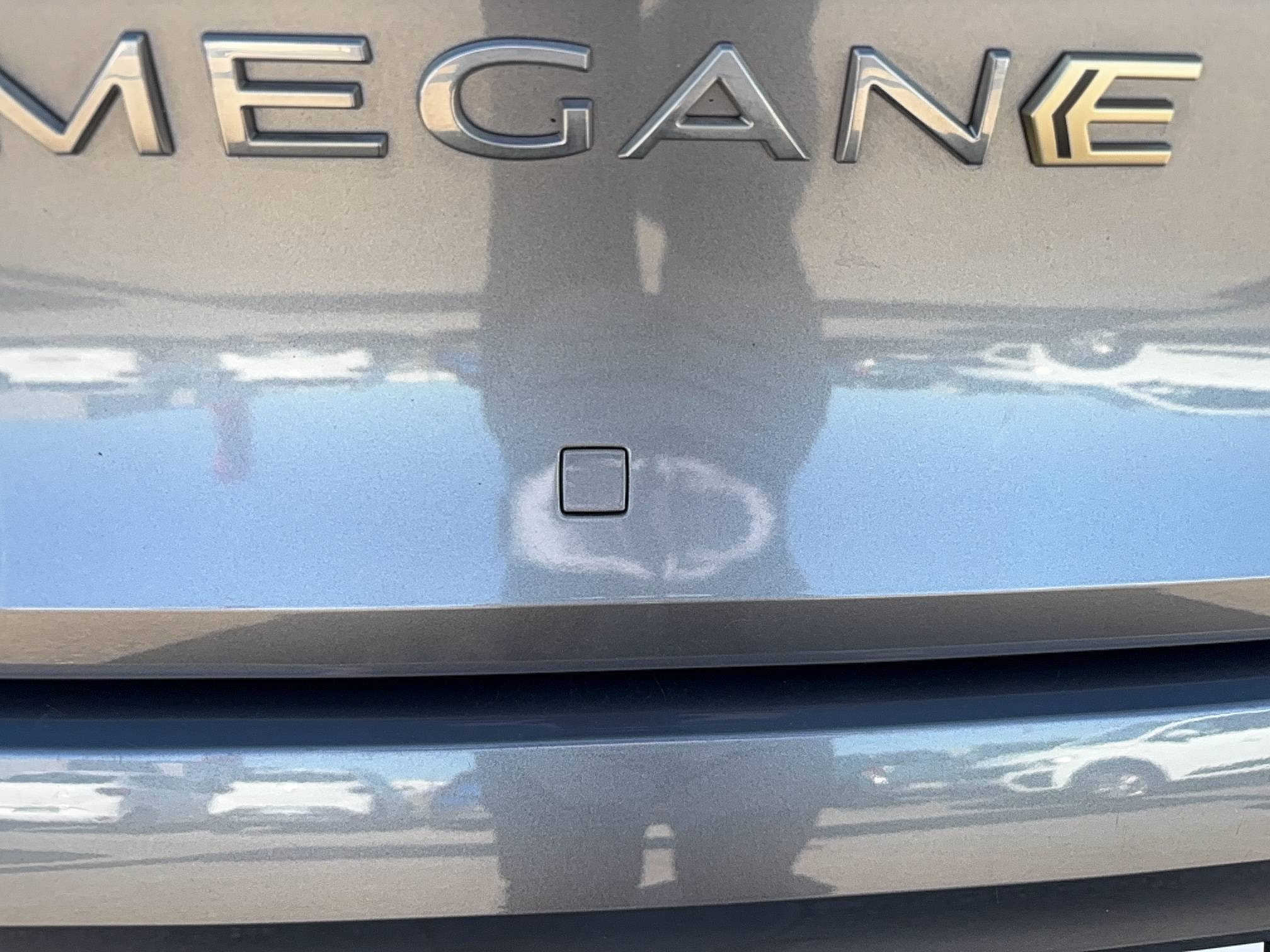 Vente en ligne Renault Megane E-Tech  EV60 220 ch super charge au prix de 23 490 €