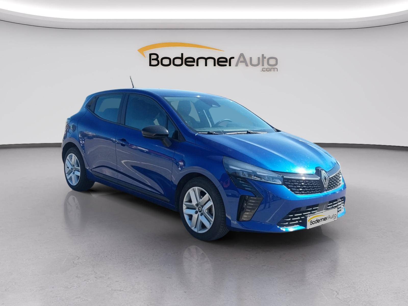 Vente en ligne Renault Clio 5 Clio TCe 90 au prix de 15 990 €