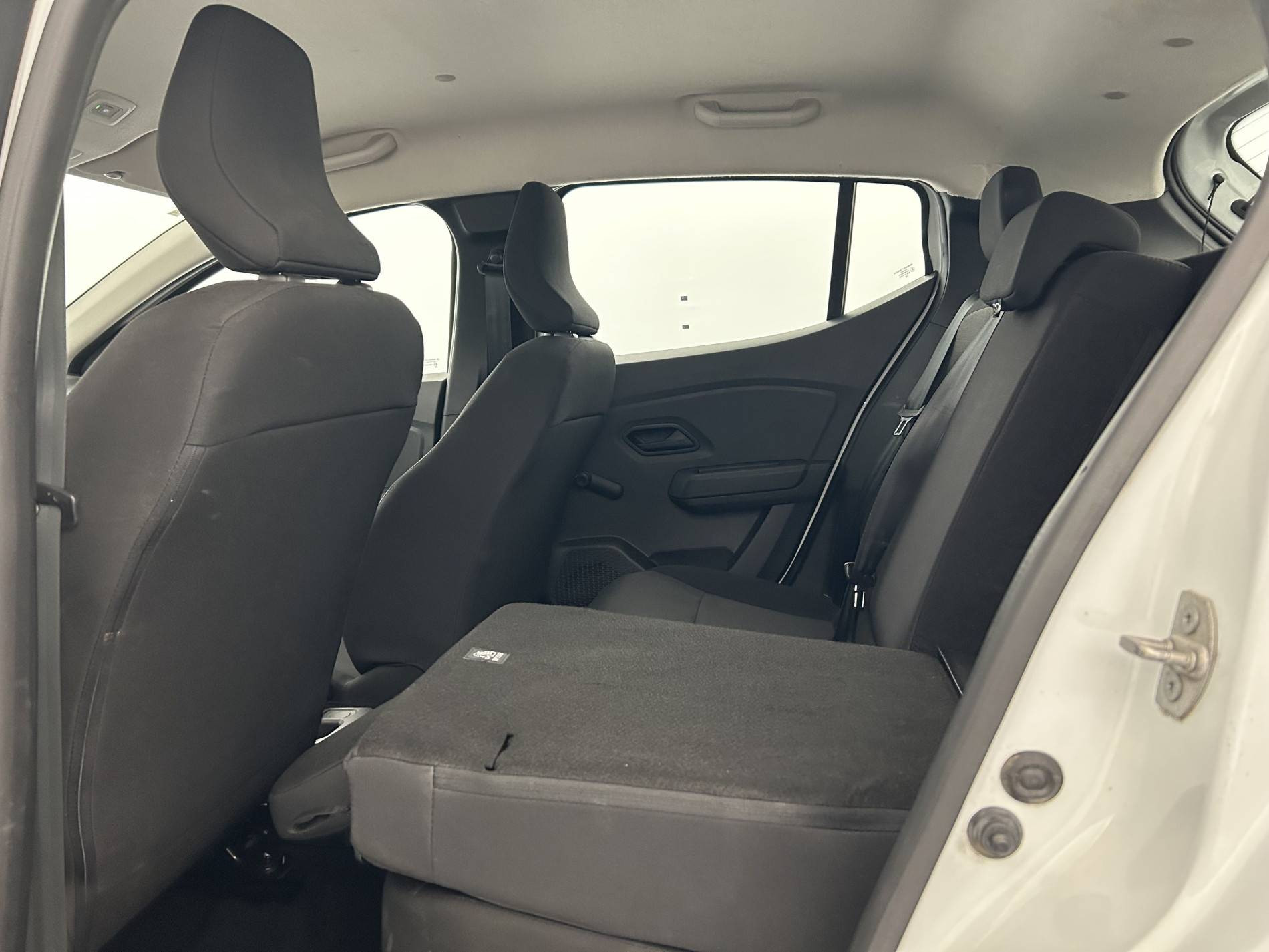 Vente en ligne Dacia Sandero  ECO-G 100 au prix de 10 990 €