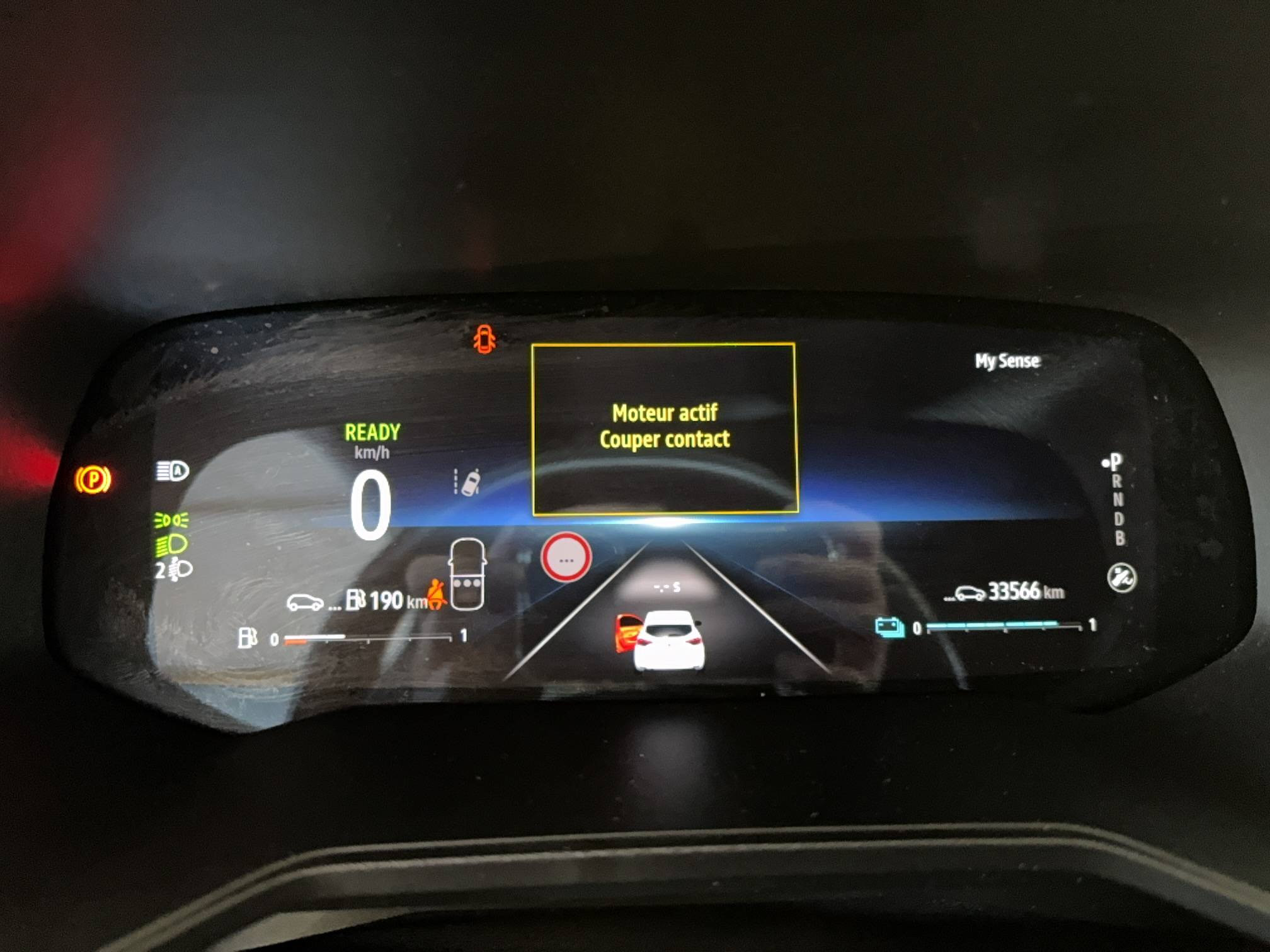 Vente en ligne Renault Clio 5 Clio E-Tech full hybrid 145 au prix de 18 990 €
