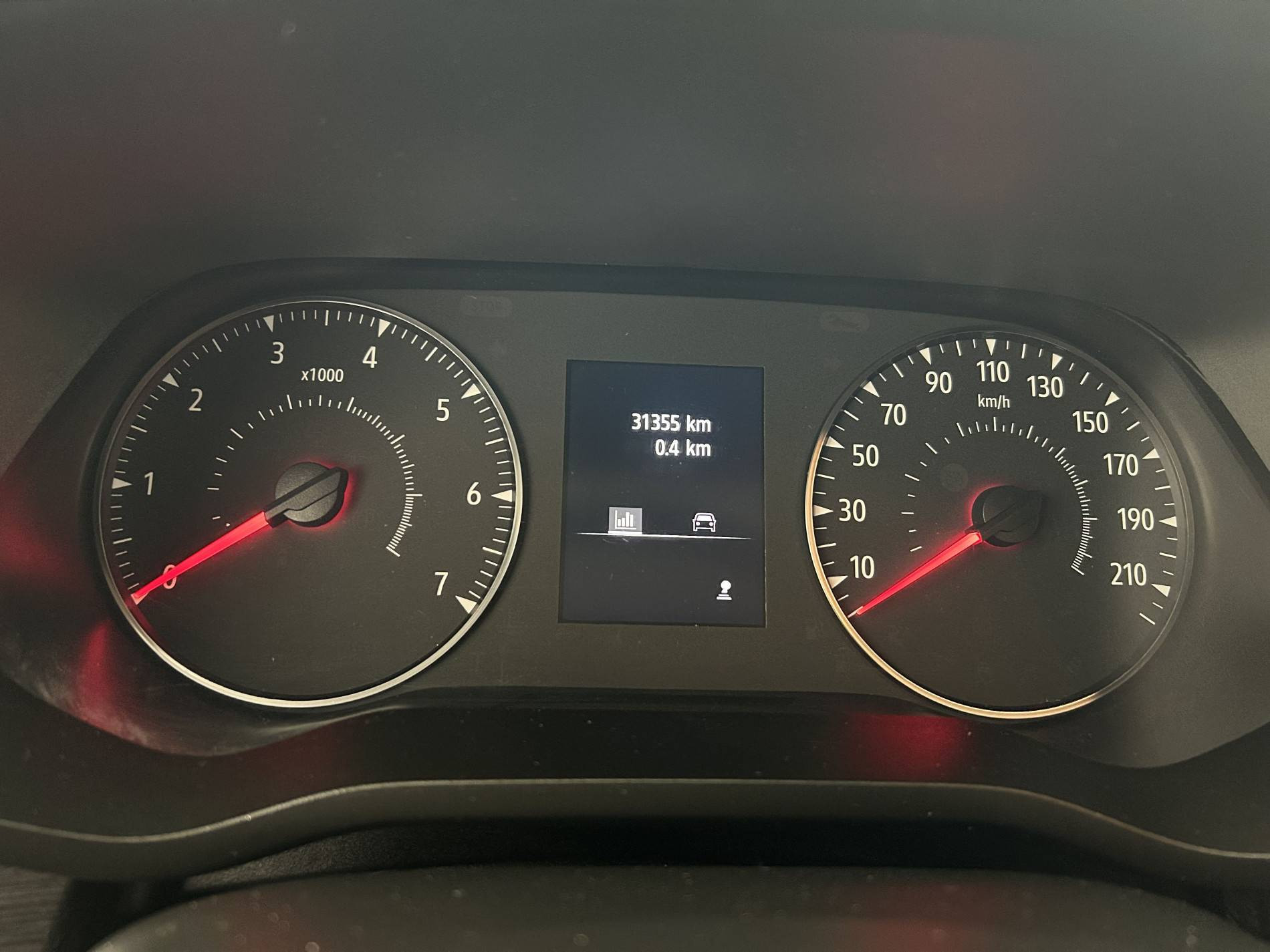 Vente en ligne Renault Trafic 3 Fourgon TRAFIC FGN L1H1 2800 KG BLUE DCI 110 au prix de 21 590 €