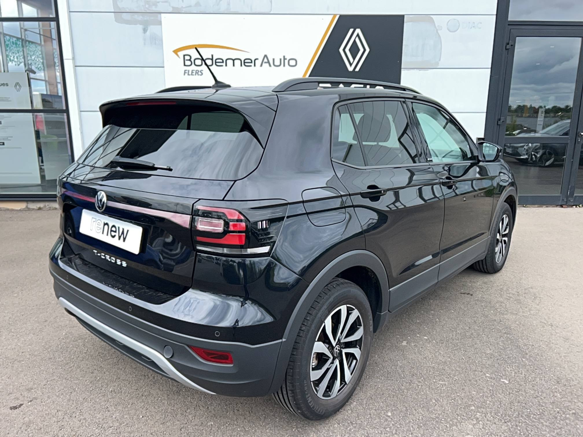 Volkswagen T-Cross  1.0 TSI 110 Start/Stop BVM6 occasion de 2022 en vente à Flers