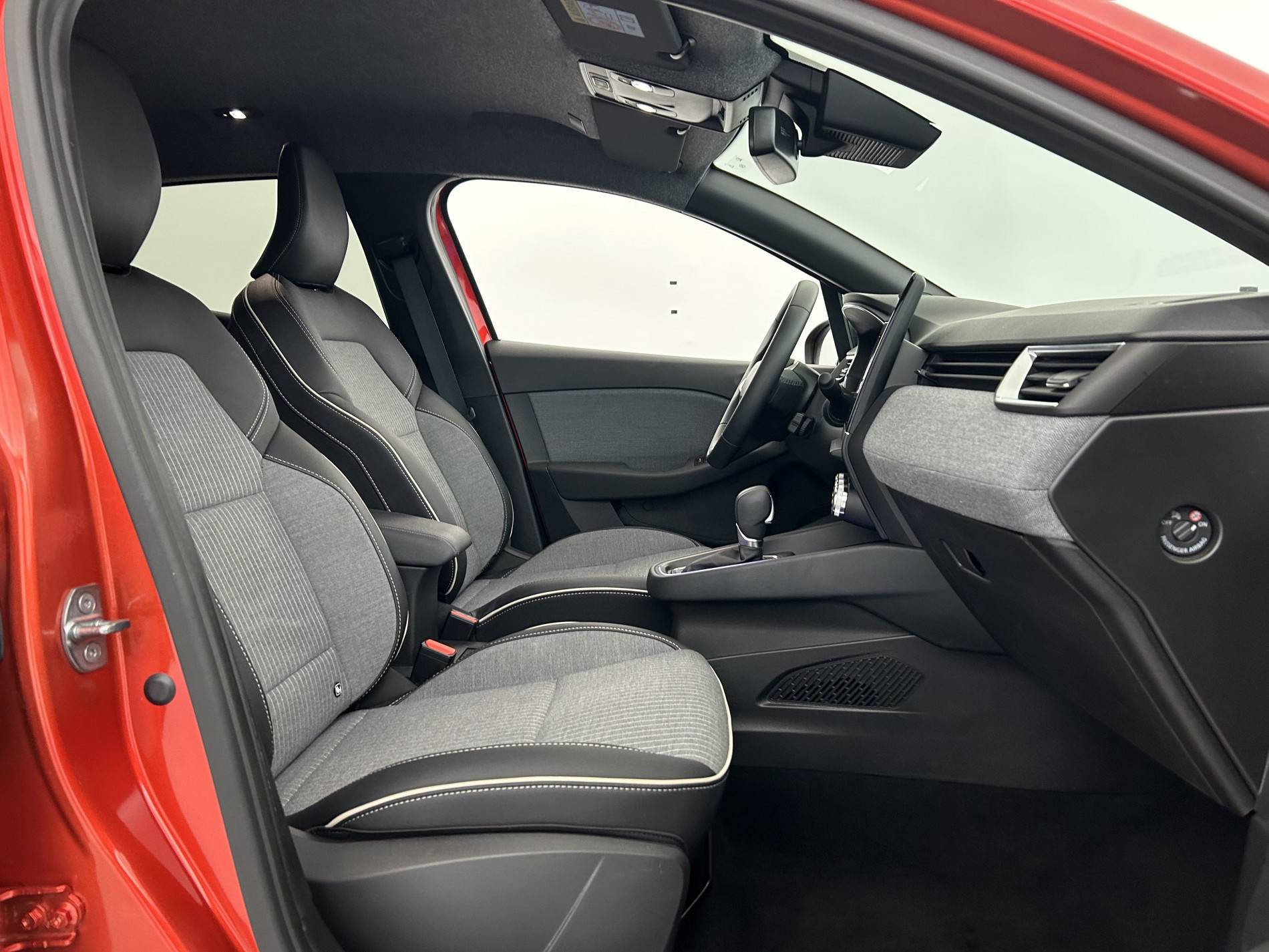Vente en ligne Renault Clio 5 Clio E-Tech full hybrid 145 ch GSR2 au prix de 22 690 €