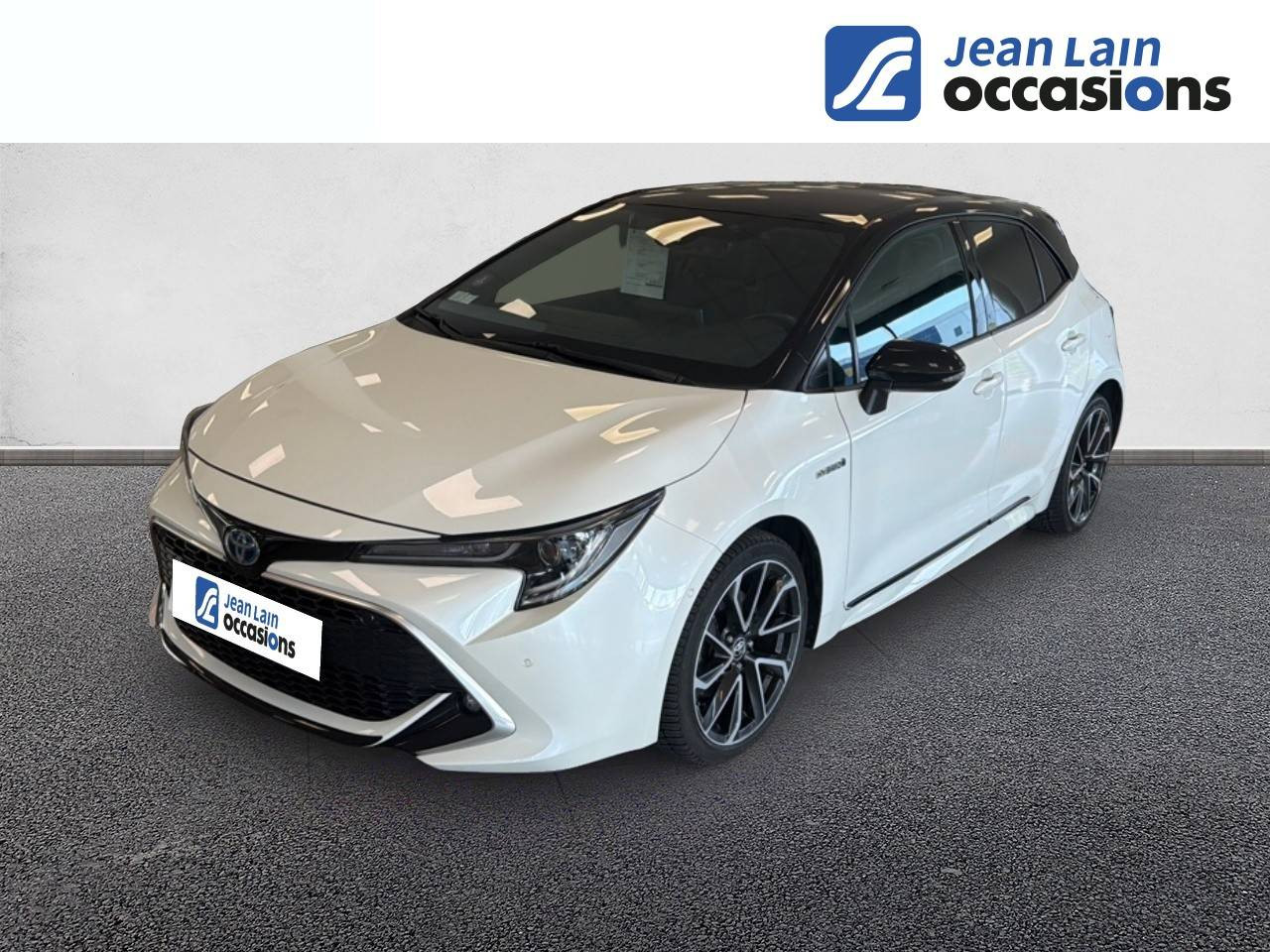 Vente en ligne TOYOTA COROLLA HYBRIDE MY20 Corolla Hybride 184h Collection de 2020 au prix de 22 490 €