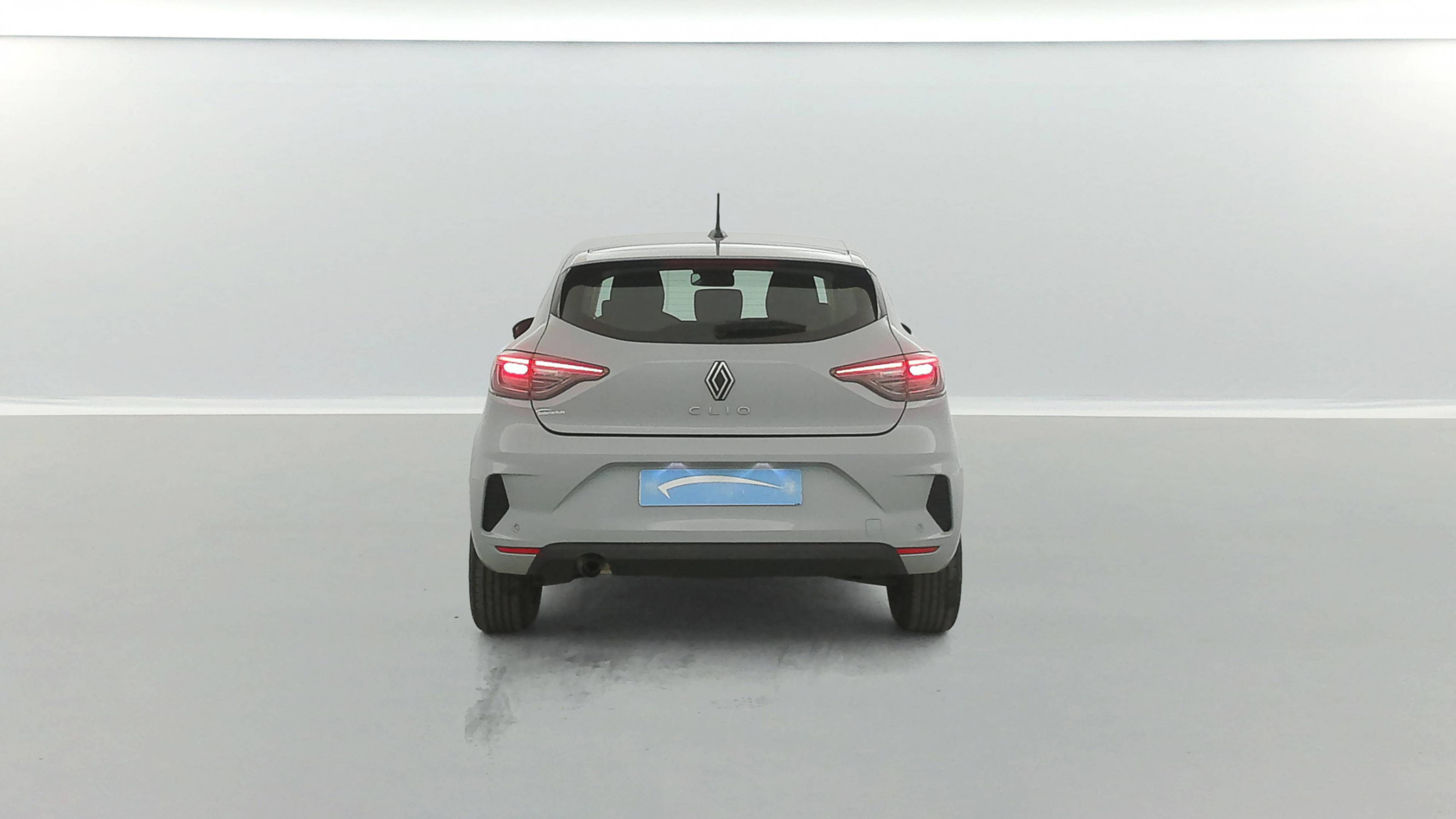 Vente en ligne Renault Clio 5 Clio TCe 90 au prix de 15 990 €