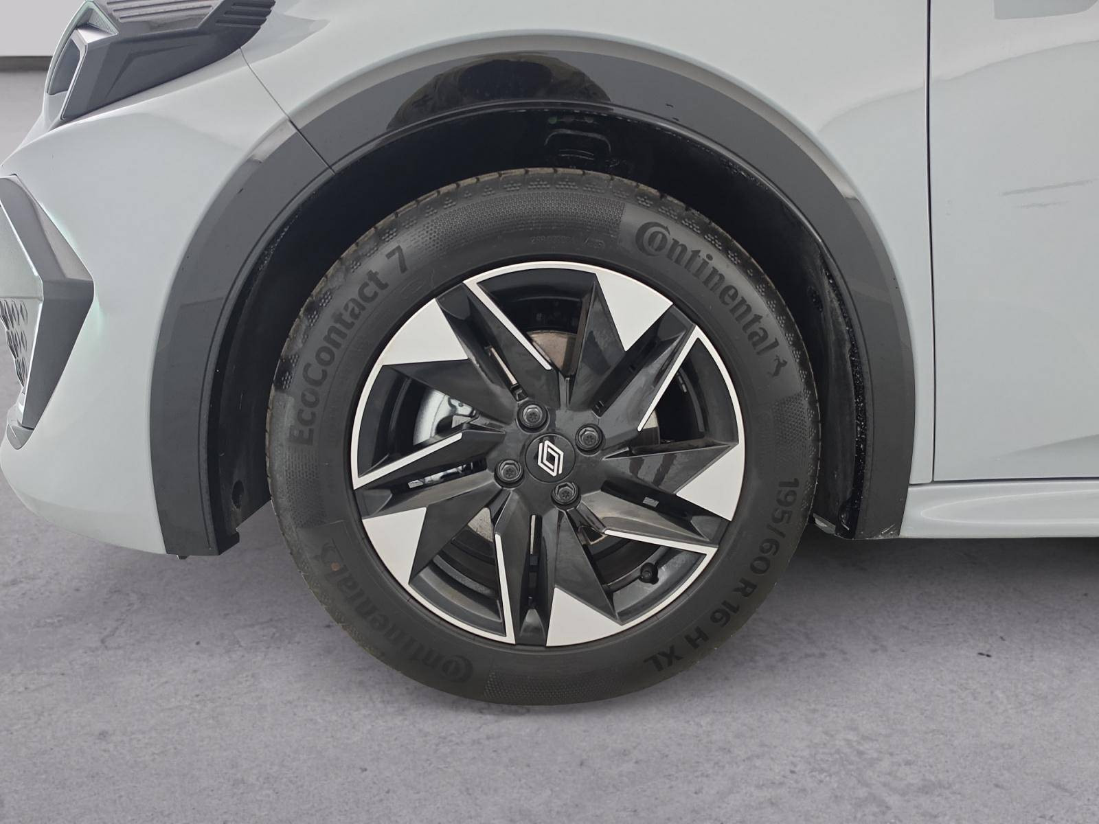 Vente en ligne Renault Clio 6 Clio TCe 115 ch au prix de 22 990 €