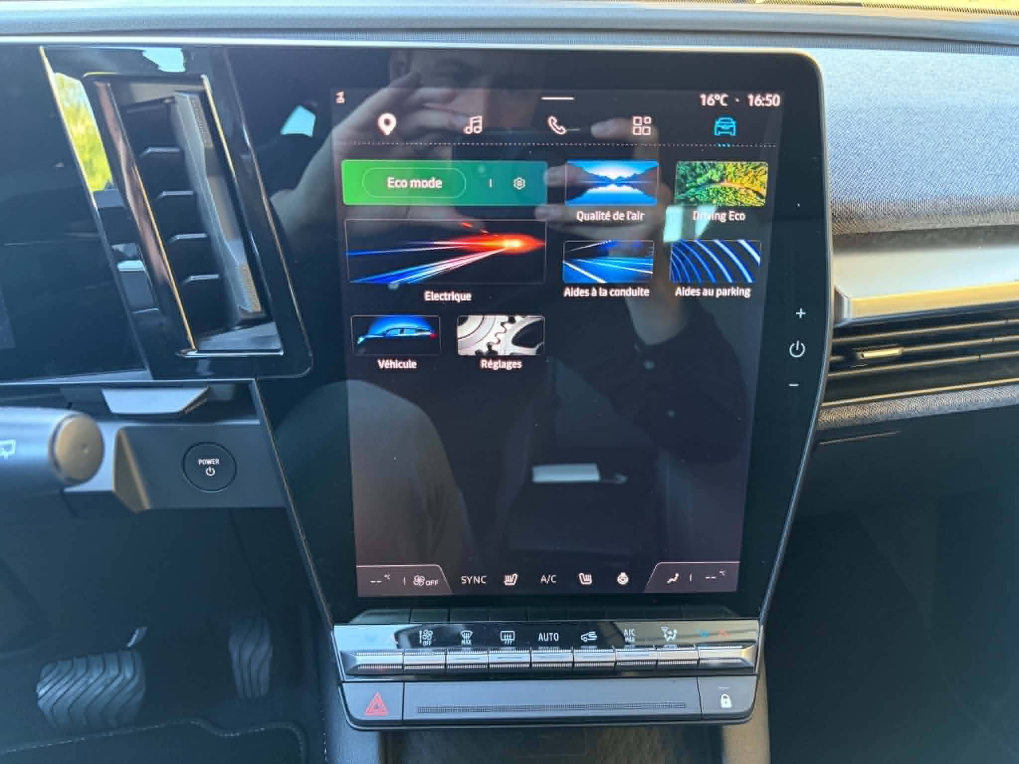 Vente en ligne Renault Megane E-Tech  EV60 130ch super charge au prix de 23 990 €
