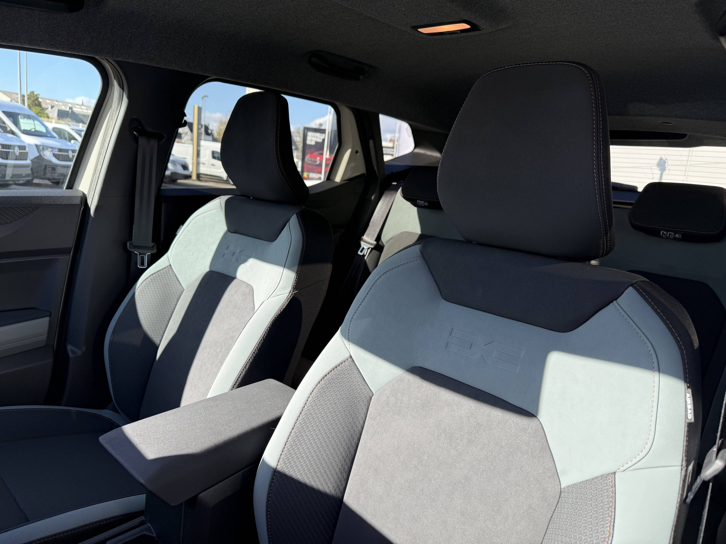 Vente en ligne Dacia Duster  Hybrid-G 150 4x4 au prix de 31 690 €