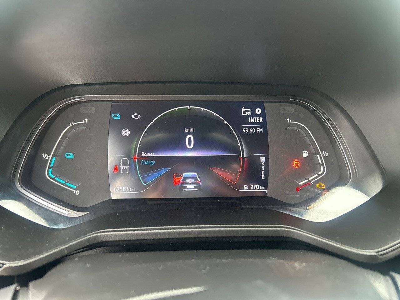 Vente en ligne Renault Clio 5 Clio E-Tech 140 - 21N au prix de 14 990 €