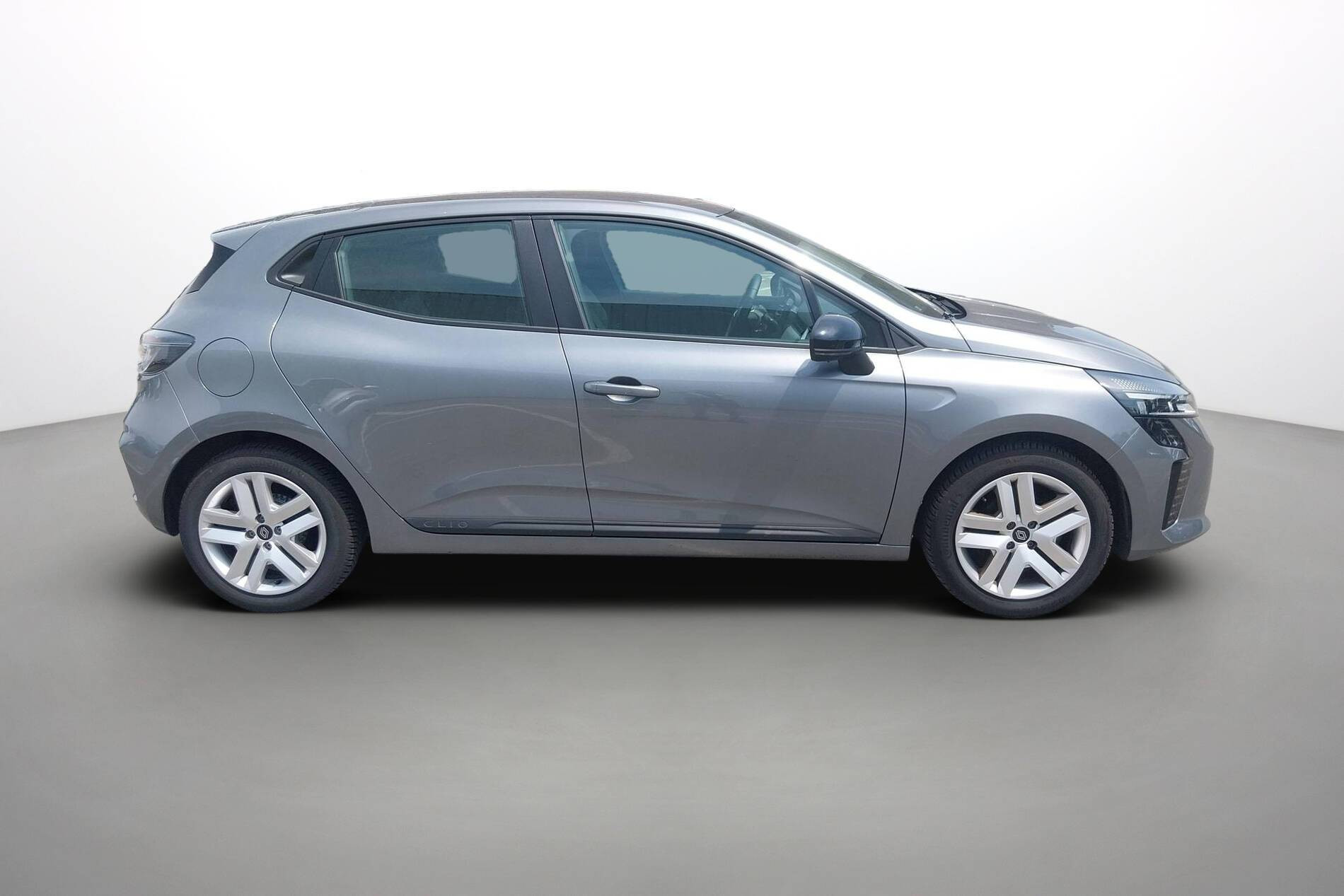 Vente en ligne Renault Clio 5 Clio TCe 90 ch GSR2 au prix de 16 790 €