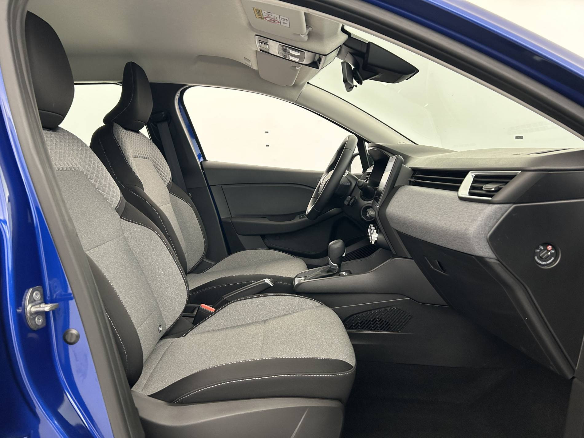 Vente en ligne Renault Clio 5 Clio E-Tech full hybrid 145 au prix de 19 800 €