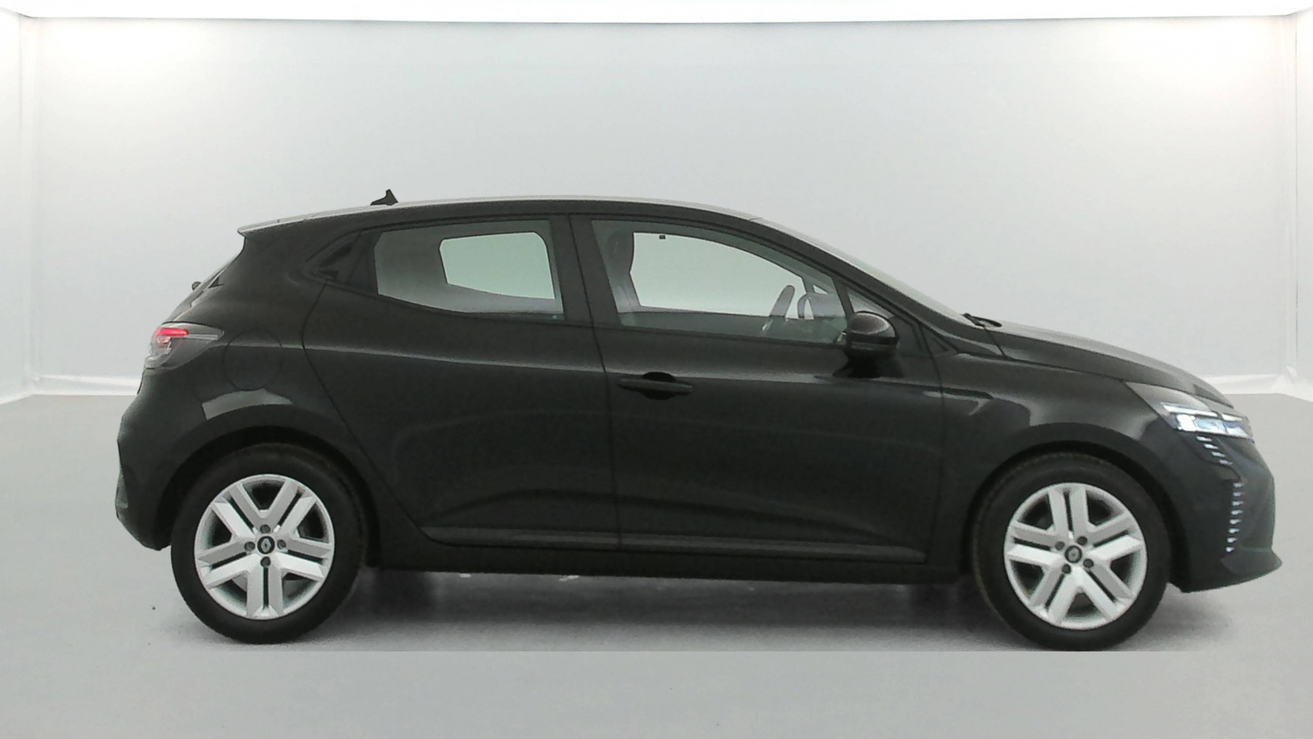 Vente en ligne Renault Clio 5 Clio TCe 90 au prix de 14 990 €