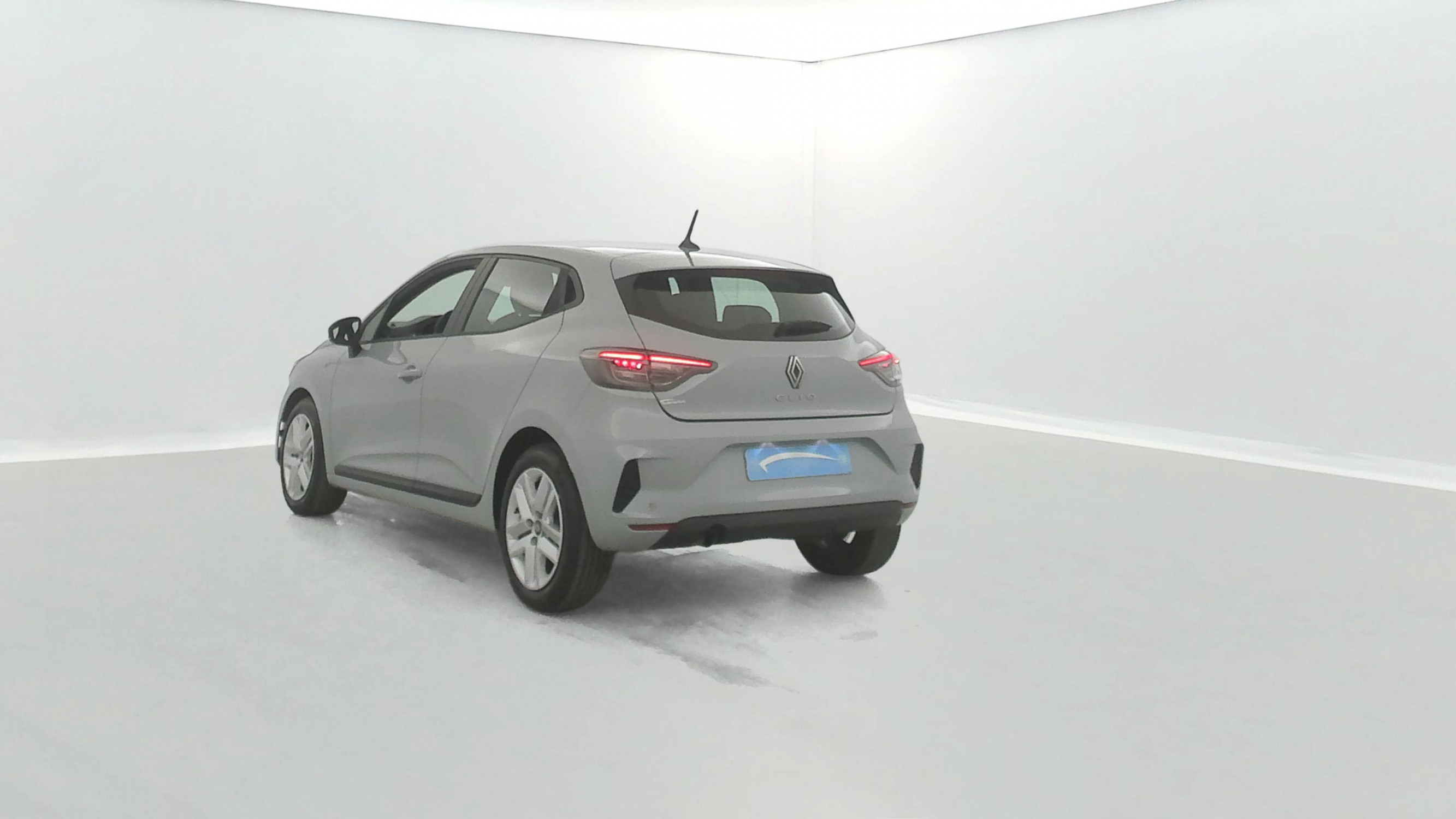 Vente en ligne Renault Clio 5 Clio TCe 90 au prix de 15 990 €