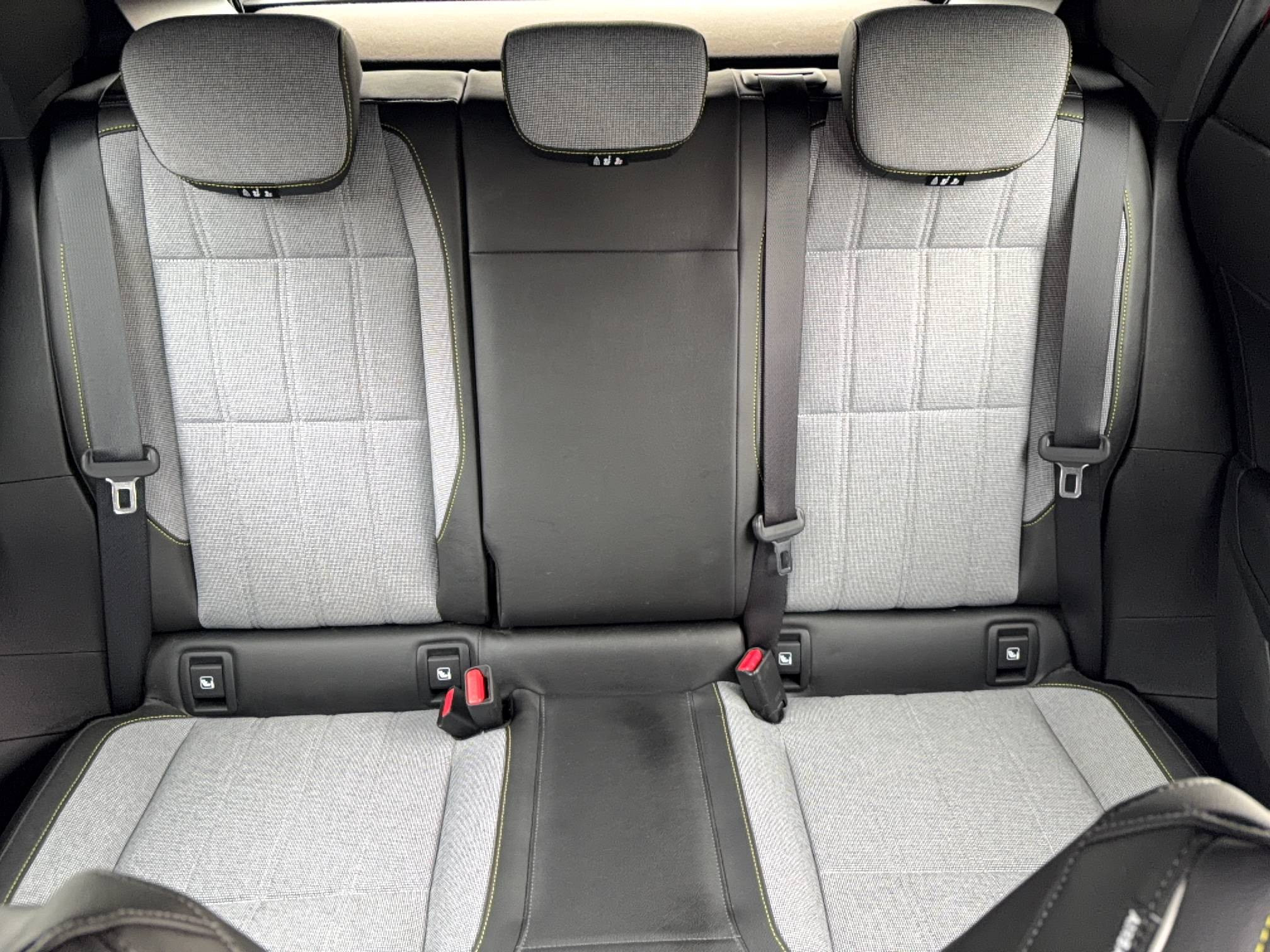 Vente en ligne Renault Megane E-Tech  EV60 220 ch super charge au prix de 27 990 €