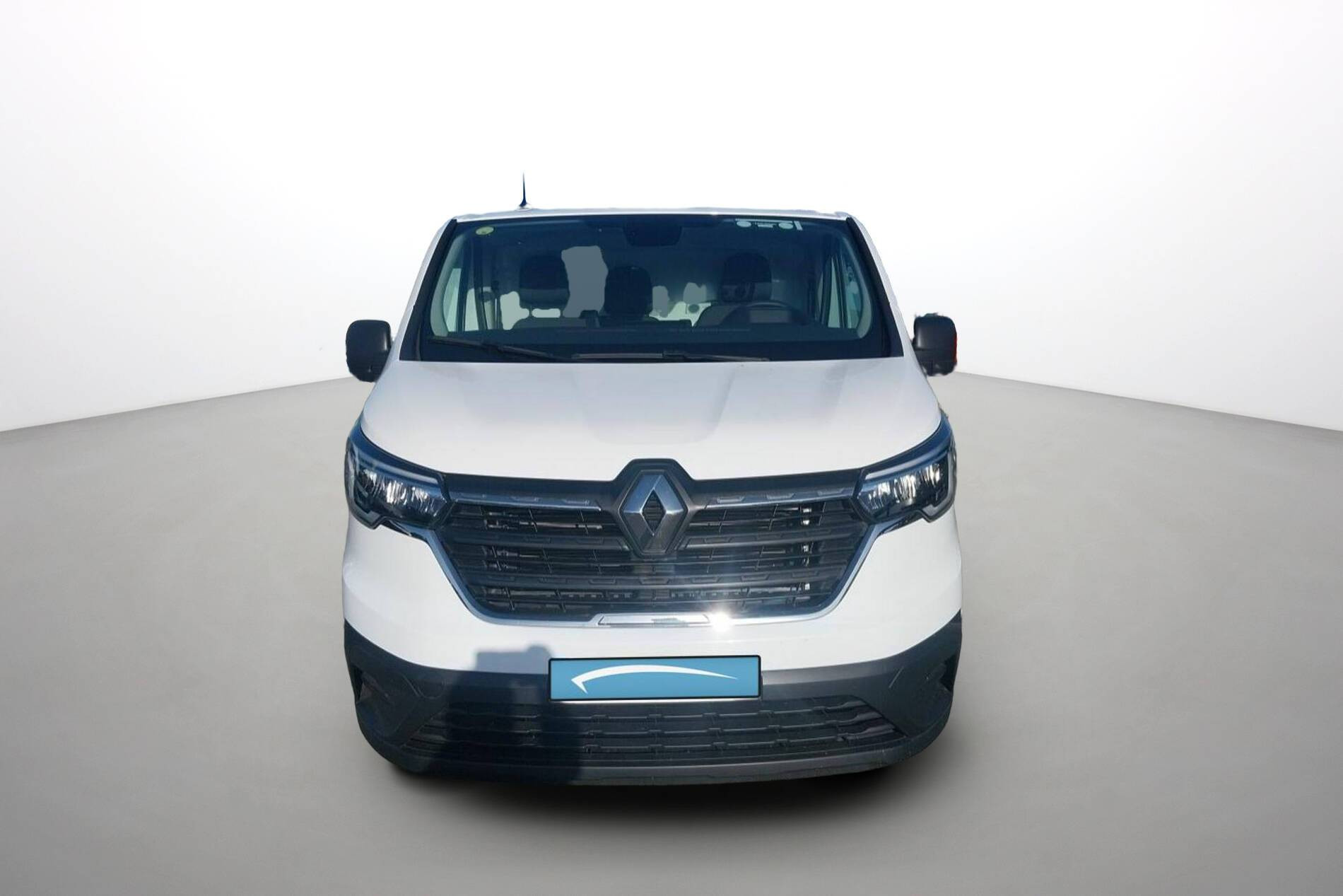 Vente en ligne Renault Trafic 3 Fourgon TRAFIC FG BLUE DCI 130 L1H1 3T GSR2 au prix de 23 990 €