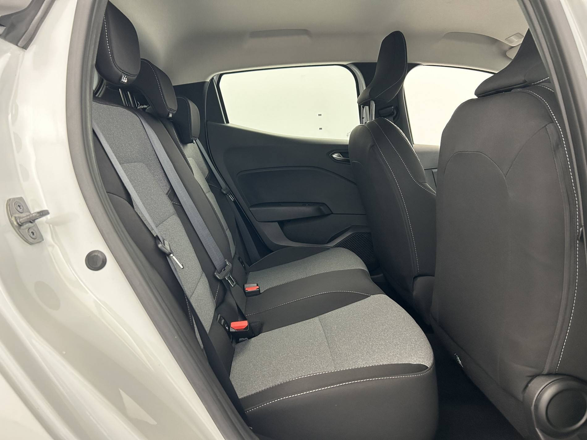 Vente en ligne Renault Clio 5 Clio TCe 90 ch GSR2 au prix de 15 390 €