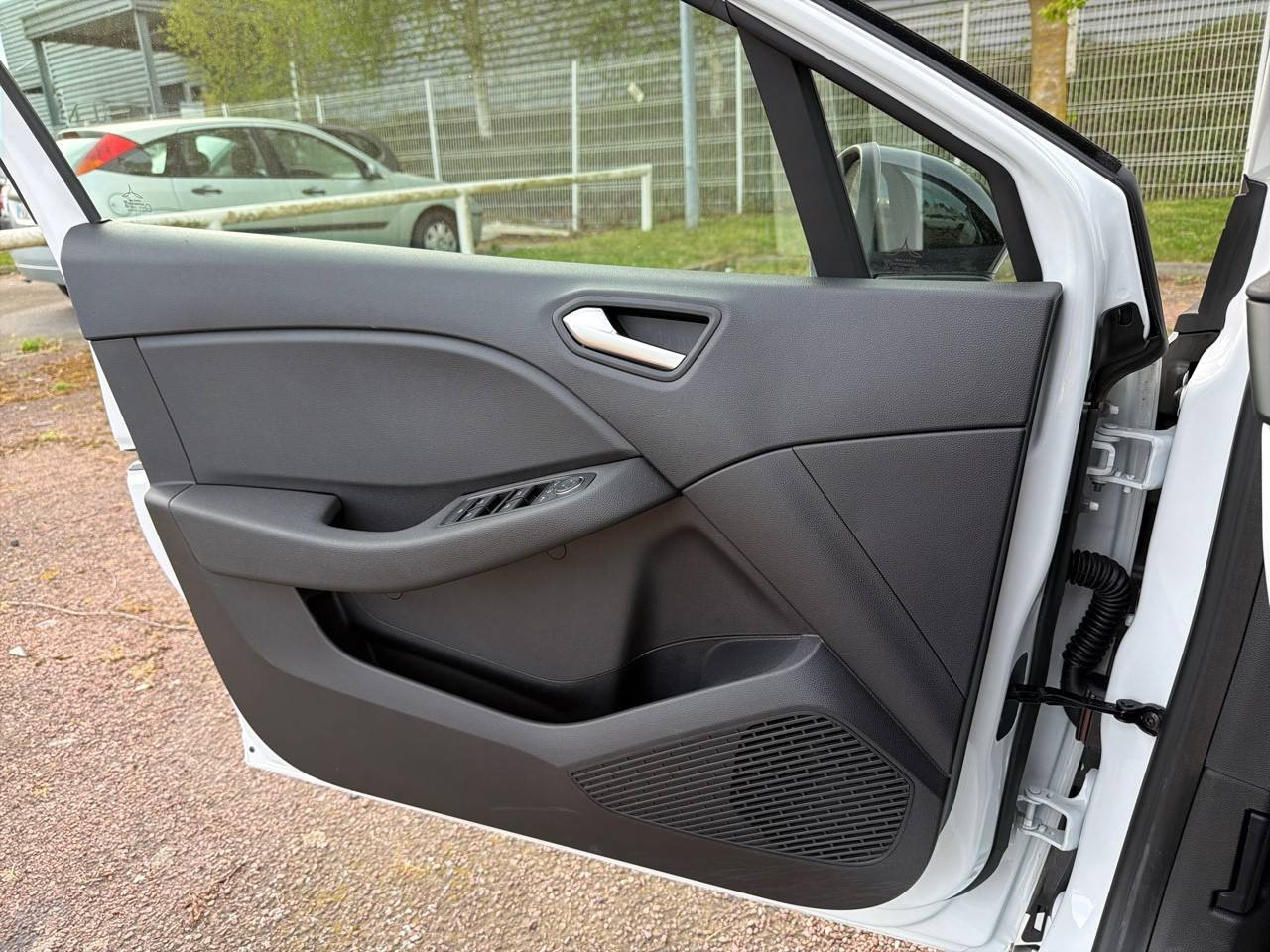 Vente en ligne Renault Clio 5 Clio SCe 65 au prix de 13 490 €