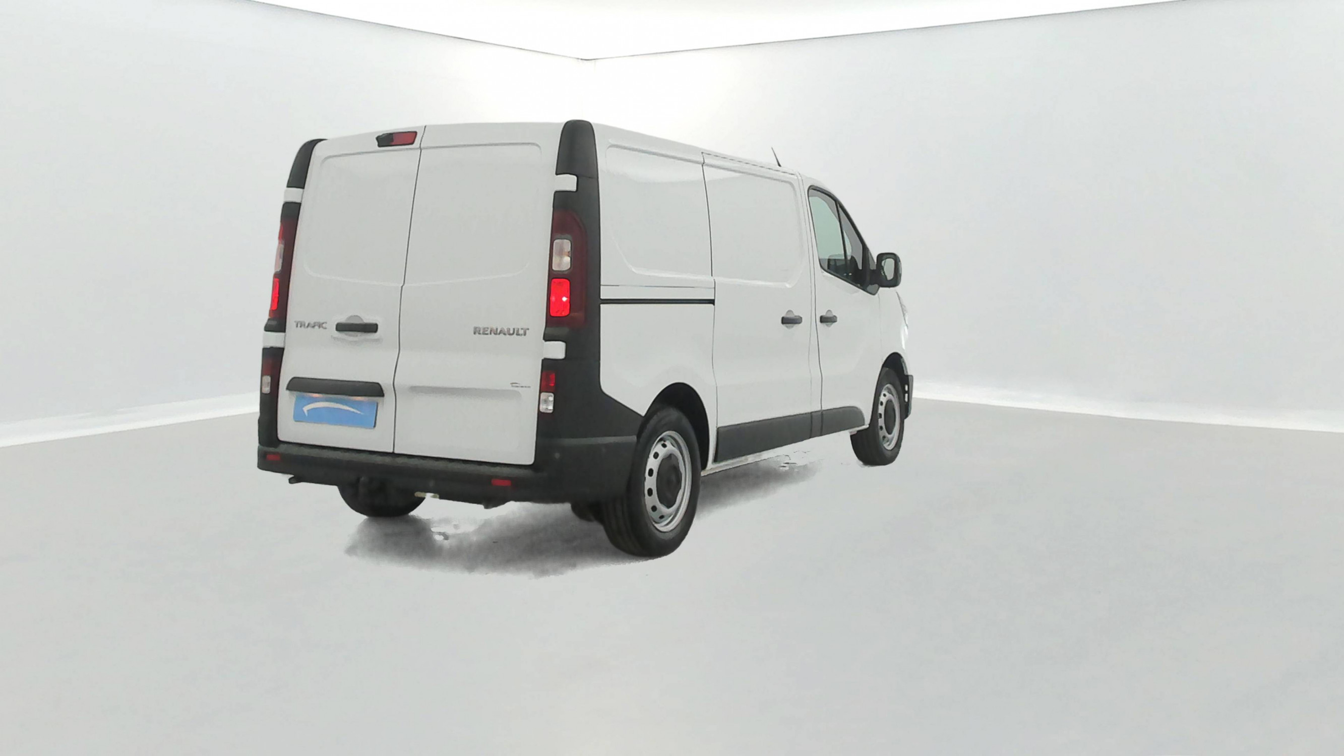 Vente en ligne Renault Trafic 3 Fourgon TRAFIC FGN L1H1 1200 KG DCI 120 au prix de 18 790 €