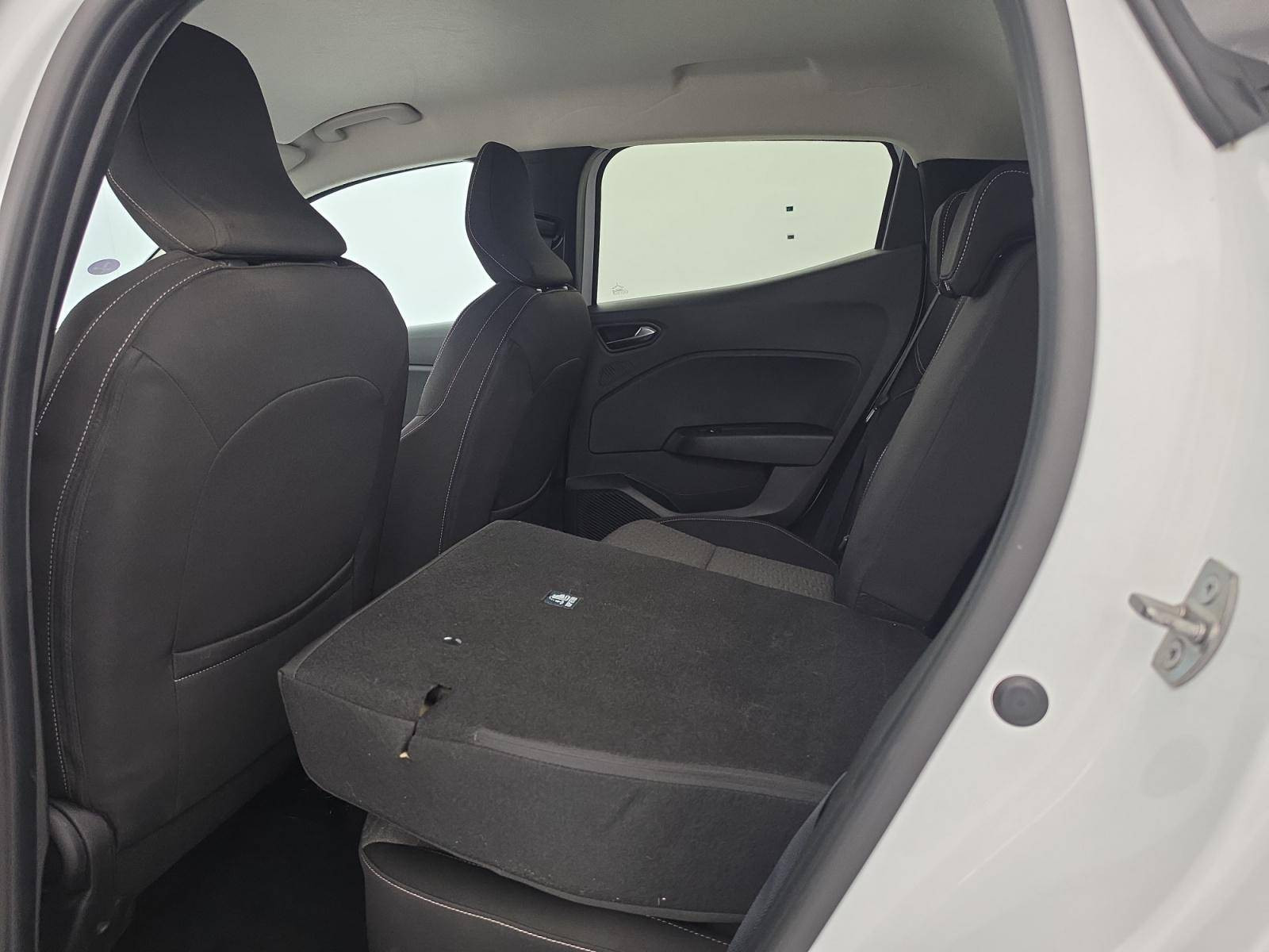 Vente en ligne Renault Clio 5 Clio TCe 90 au prix de 13 590 €