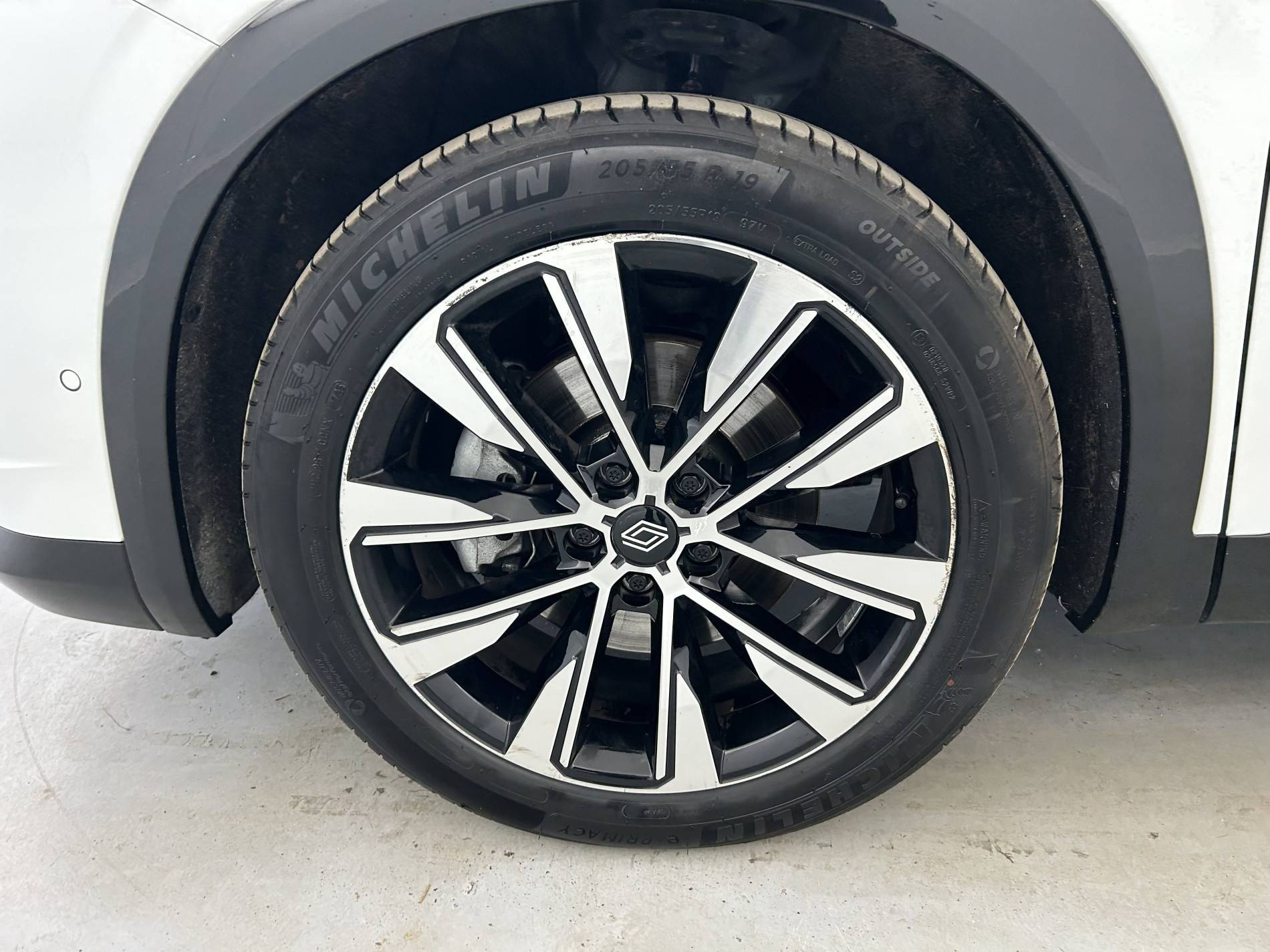 Vente en ligne Renault Austral  full hybrid E-Tech 200 ch au prix de 31 390 €